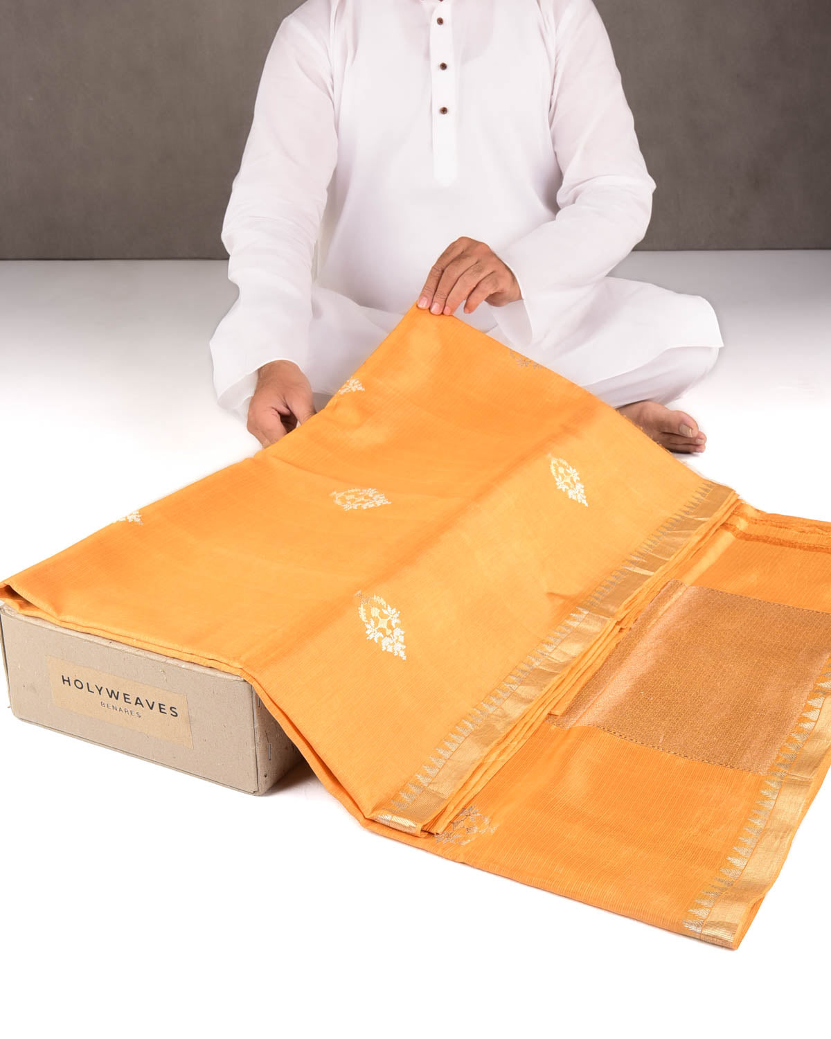 Yellow Gold & Silver Zari Buti Kadhuan Brocade Handwoven Spun Silk Banarasi Saree-HolyWeaves
