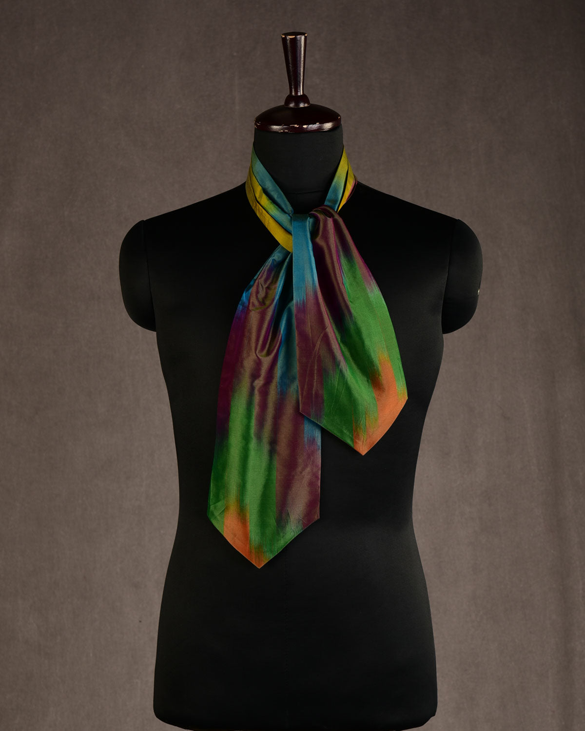 Vibgyor Green Ombre Handwoven Silk Ascot Tie-HolyWeaves