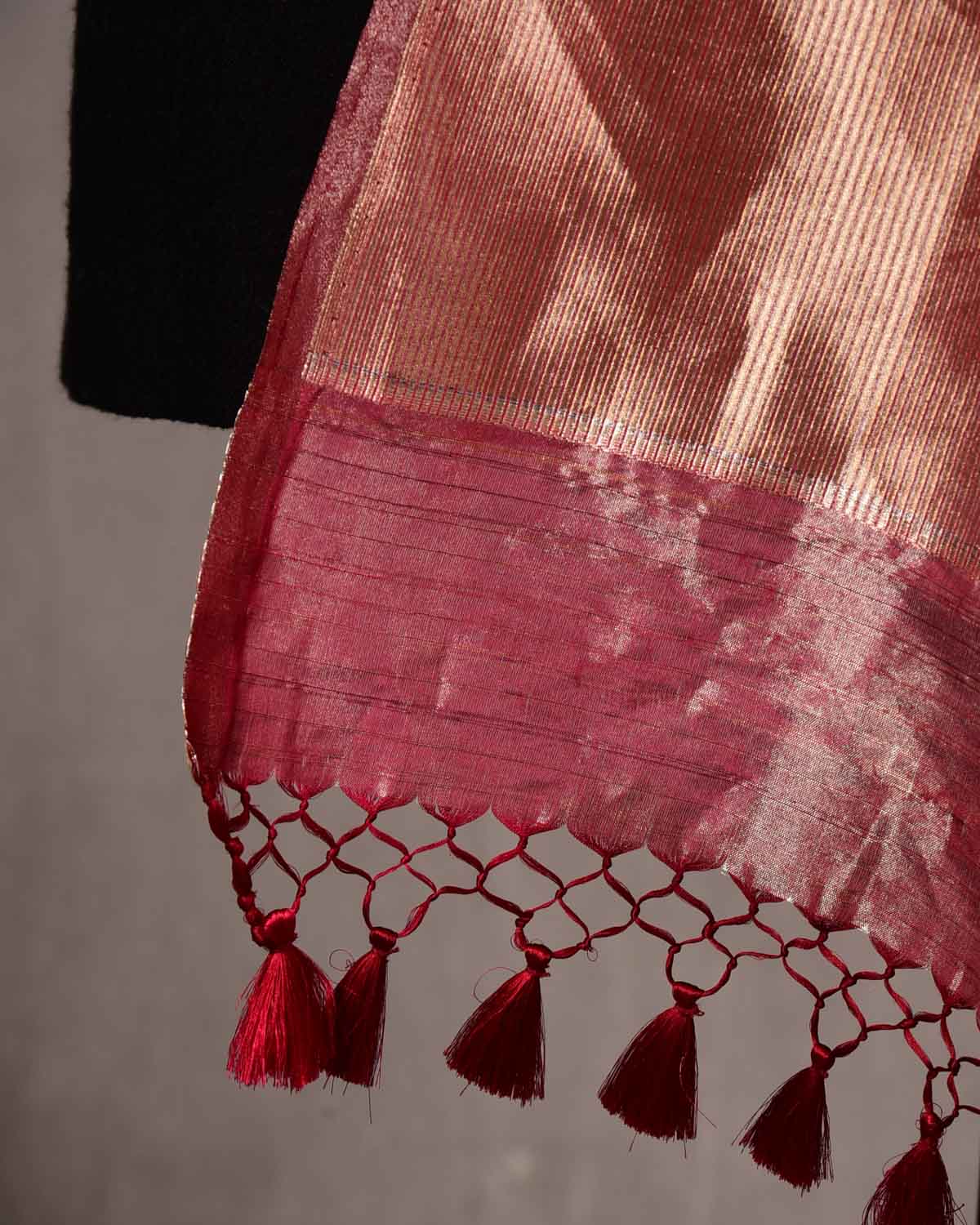 Metallic Ombre Red Silver Zari Geeta Shlok 2.47 Brocade Handwoven Katan Silk Banarasi Dupatta-HolyWeaves