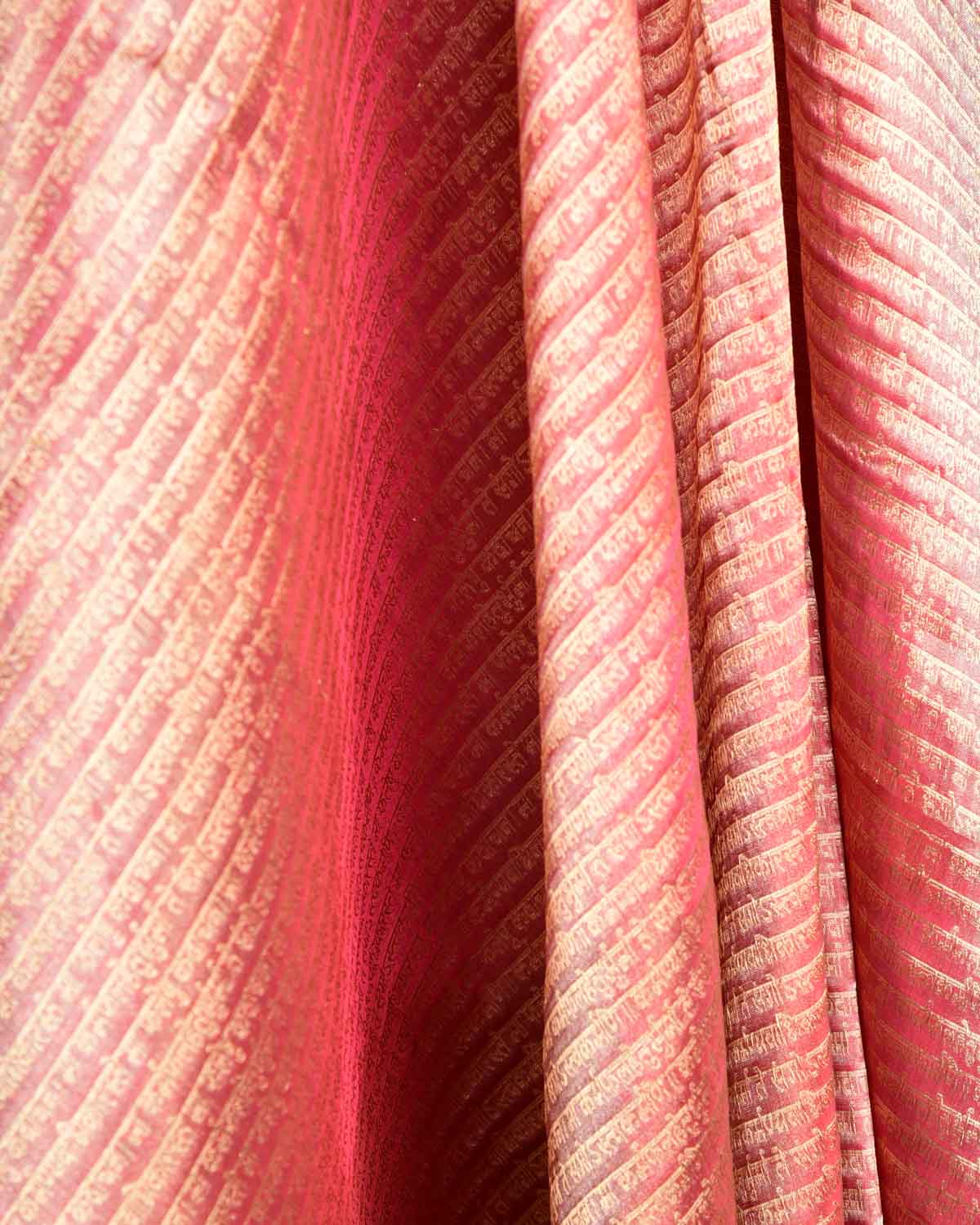 Metallic Ombre Red Silver Zari Geeta Shlok 2.47 Brocade Handwoven Katan Silk Banarasi Dupatta-HolyWeaves