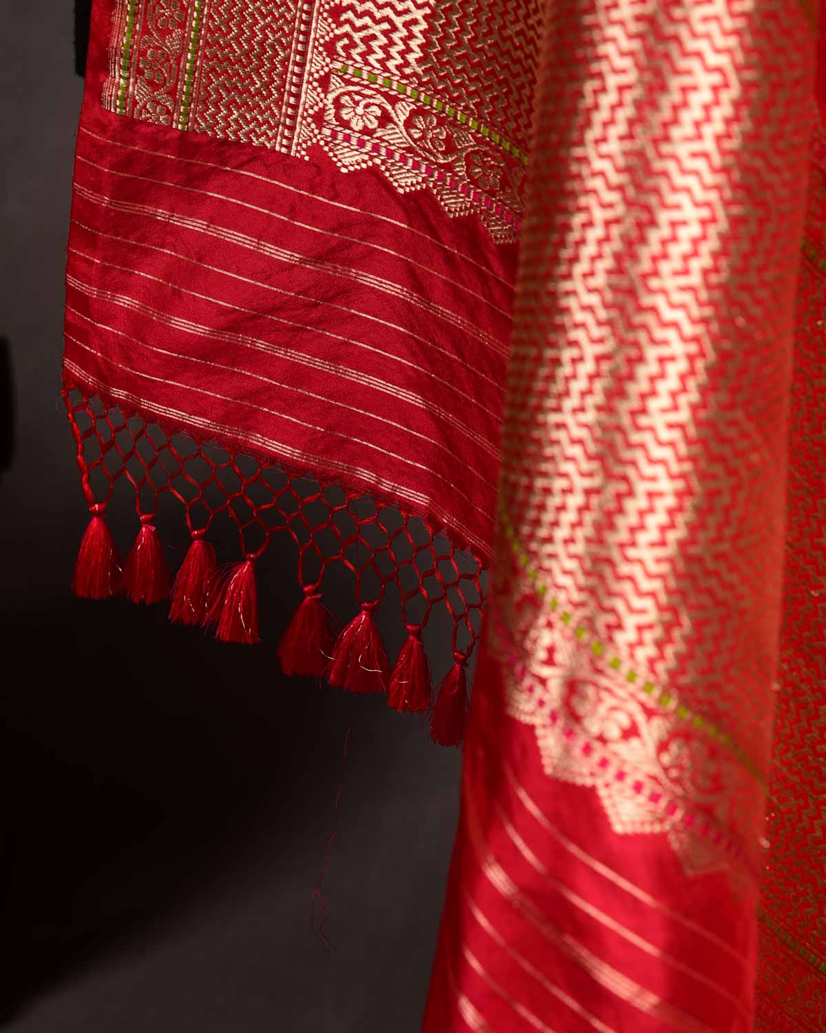 Bridal Red Gold & Silver Zari Buta Kadhuan Brocade Handwoven Katan Silk Banarasi Dupatta-HolyWeaves