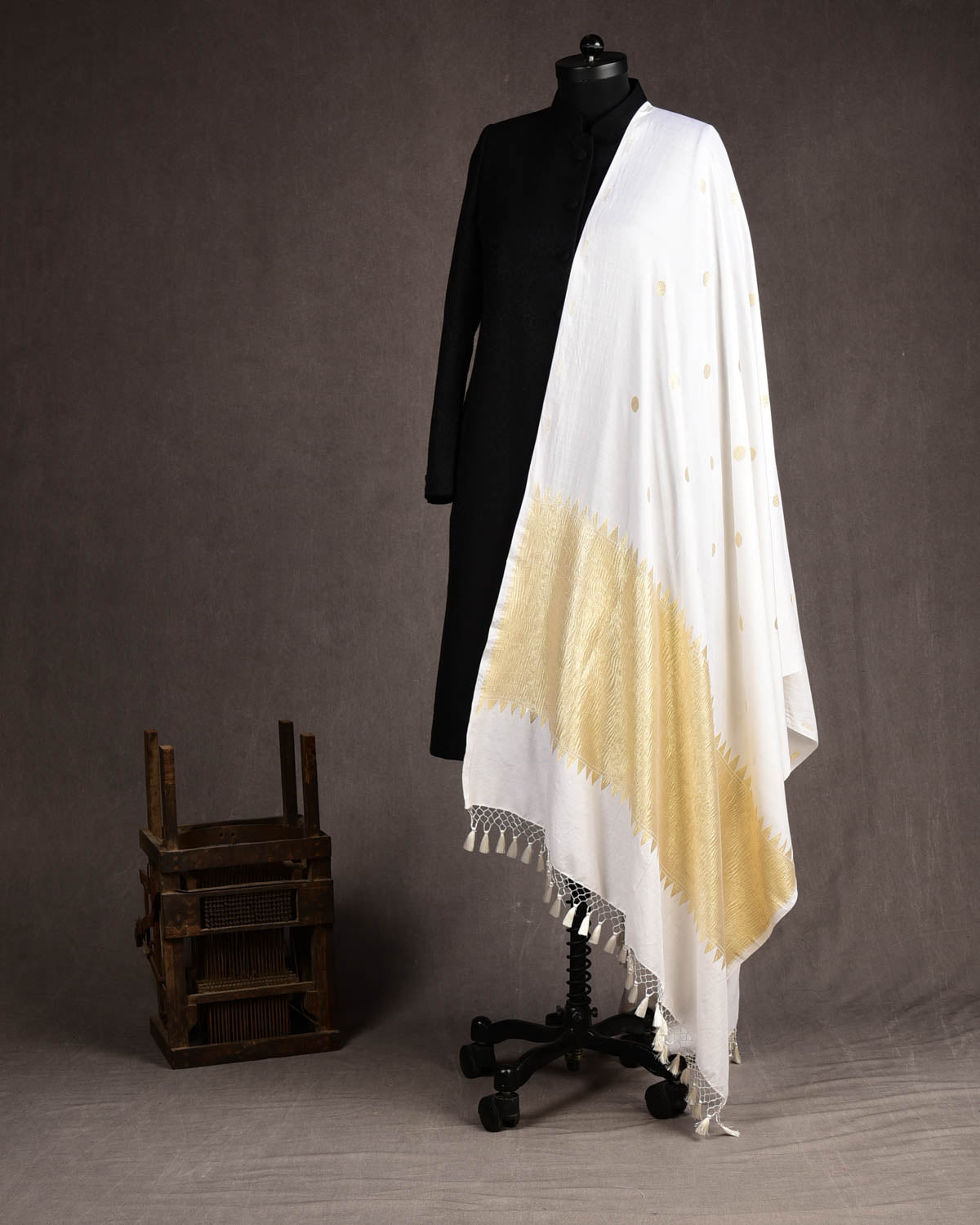 White Gold Zari Asharfi Buti Cutwork Brocade Handwoven Muga Silk Banarasi Dupatta-HolyWeaves