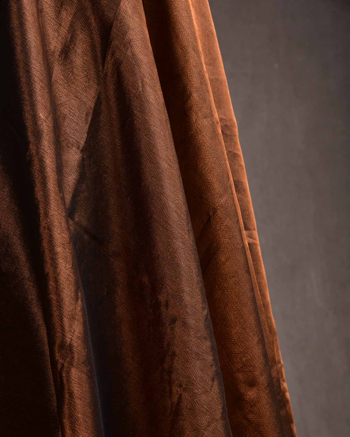Antique Bronze WATERMARK Abstract Geometry Brocade Handwoven Kora Tissue Banarasi Dupatta-HolyWeaves