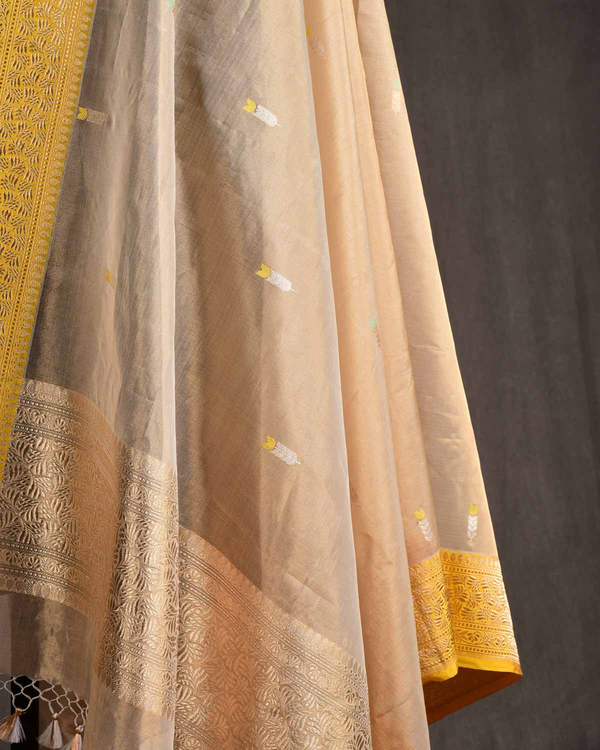 Metallic Beige Kadhuan Brocade Handwoven Kora Tissue Banarasi Dupatta-HolyWeaves