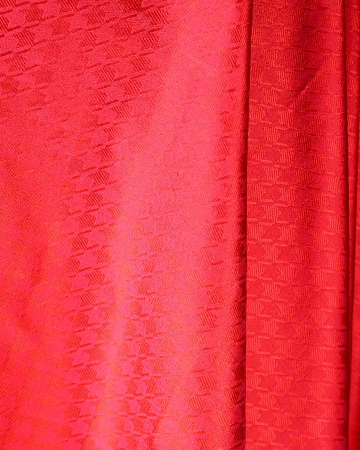 Shot Pink-Orange Houndstooth Tanchoi Handwoven Katan Silk Banarasi Fabric-HolyWeaves
