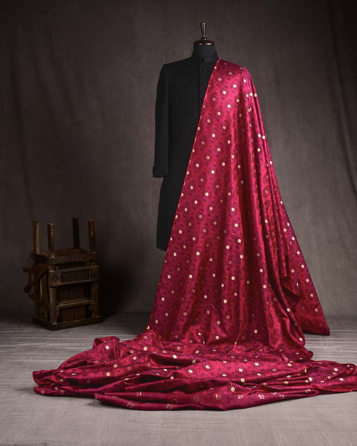 Pink Purple Banarasi Gold Zari & Resham Damask Jamawar Brocade Handwoven Katan Silk Fabric-HolyWeaves