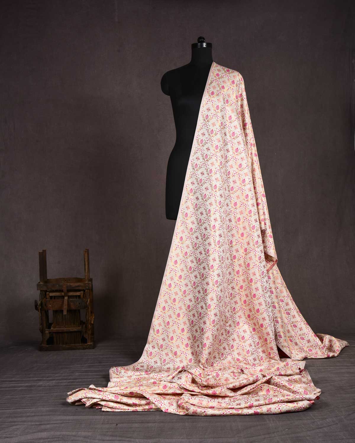 Cream Banarasi Gold Zari and Resham Tehra Kimkhwab Brocade Woven Art Silk Fabric-HolyWeaves