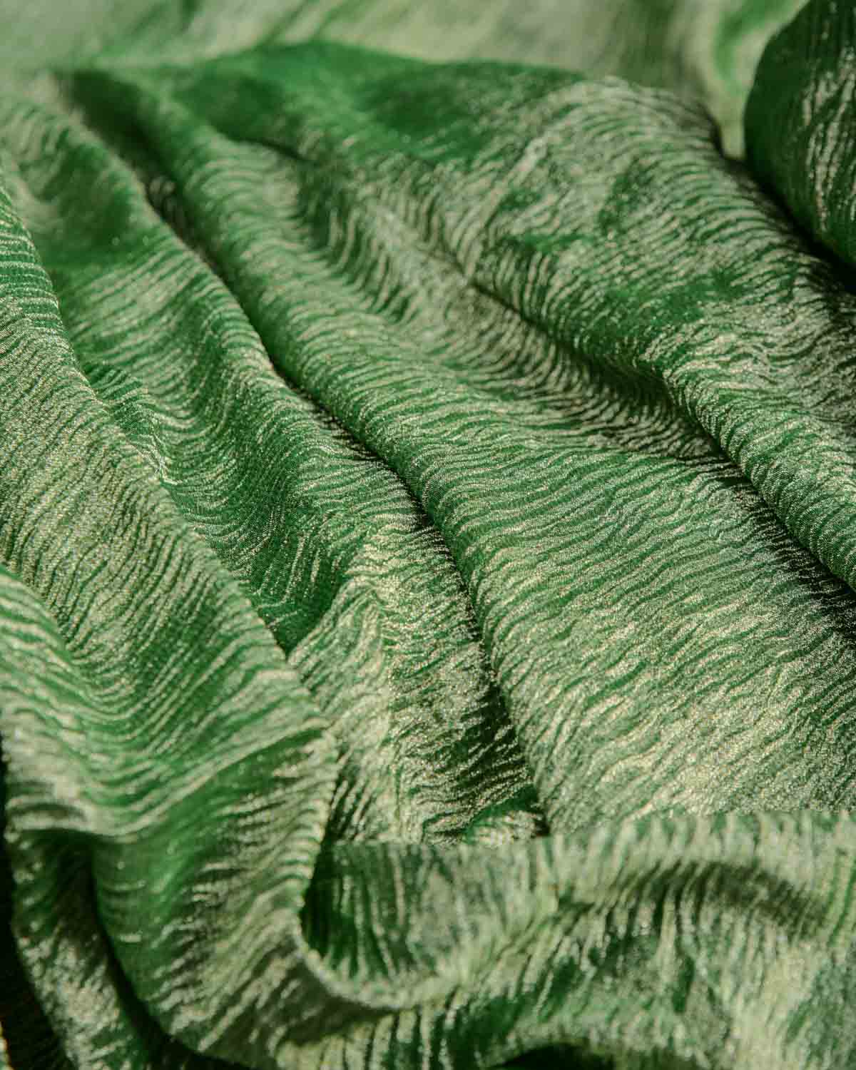 Green Crush Zari Brocade Woven Tissue Banarasi Fabric