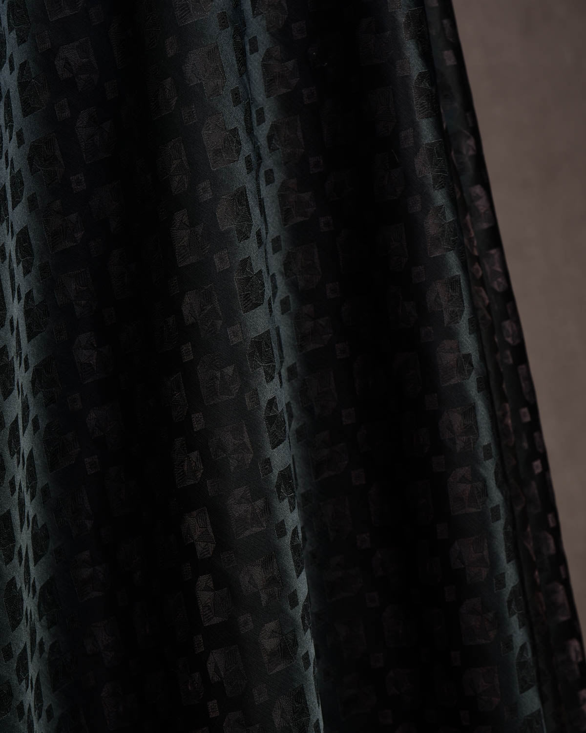 Metallic Black Diamond Hearts Satin Brocade Handwoven Katan Silk Banarasi Fabric-HolyWeaves