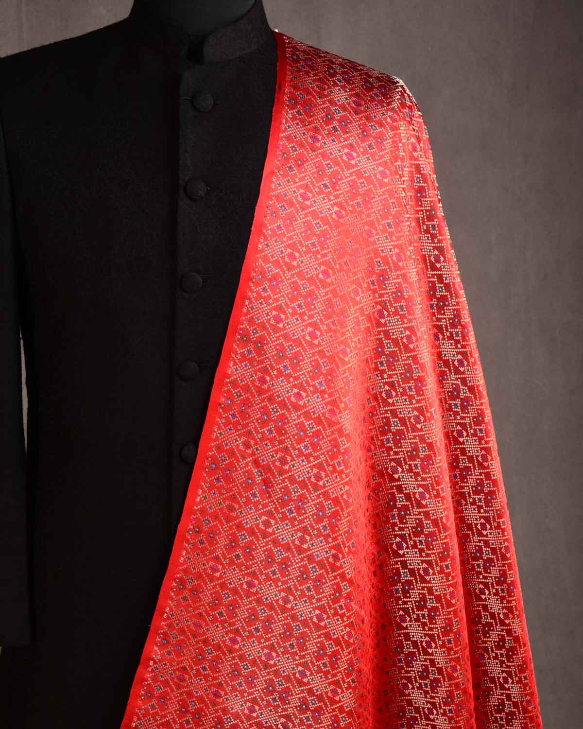 Bridal Red Luxury Patola Satin Tanchoi Jamawar Brocade Handwoven Katan Silk Banarasi Fabric-HolyWeaves