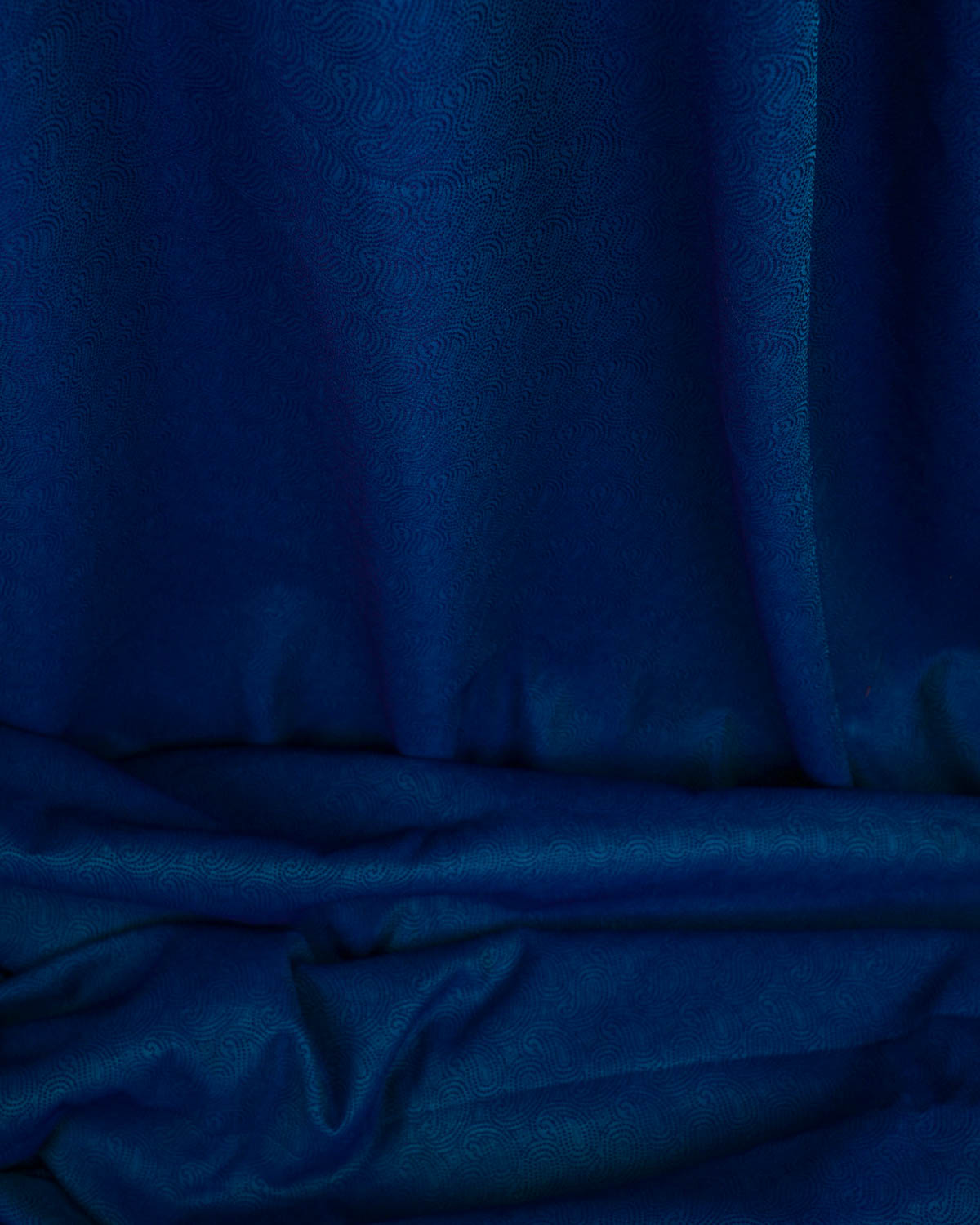 Shot Teal Blue Dotted Paisley Tanchoi Woven Poly Cotton Silk Banarasi Fabric-HolyWeaves