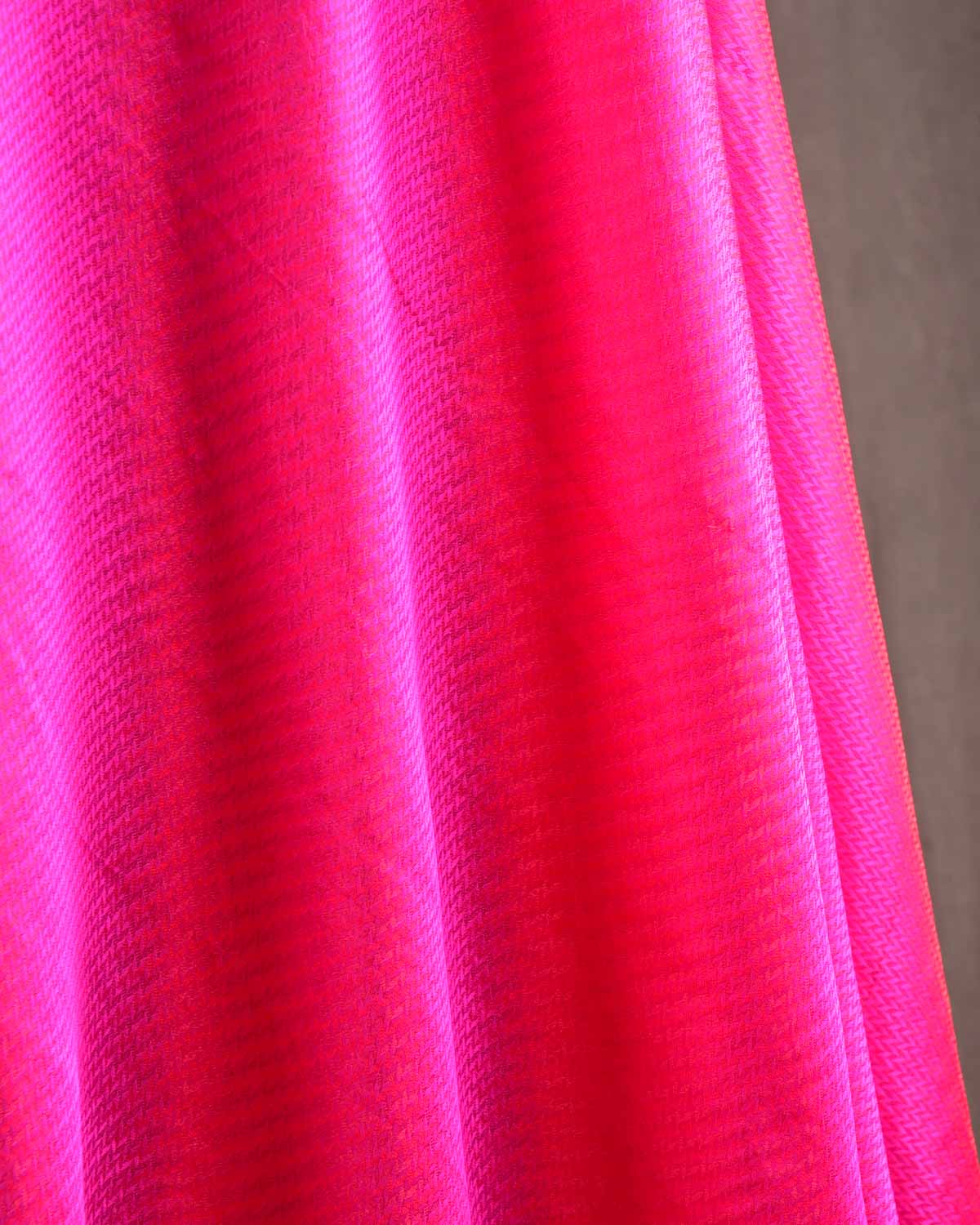 Red-Pink Herring Bone Satin Tanchoi Handwoven Katan Silk Banarasi Fabric-HolyWeaves