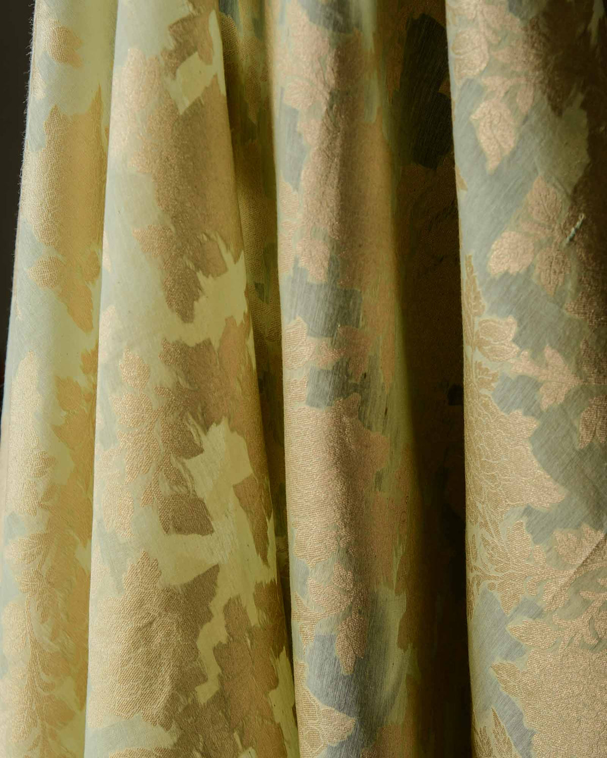 Green Gold Zari Floral Jaal Cutwork Brocade Handwoven Cotton Silk Banarasi Fabric-HolyWeaves