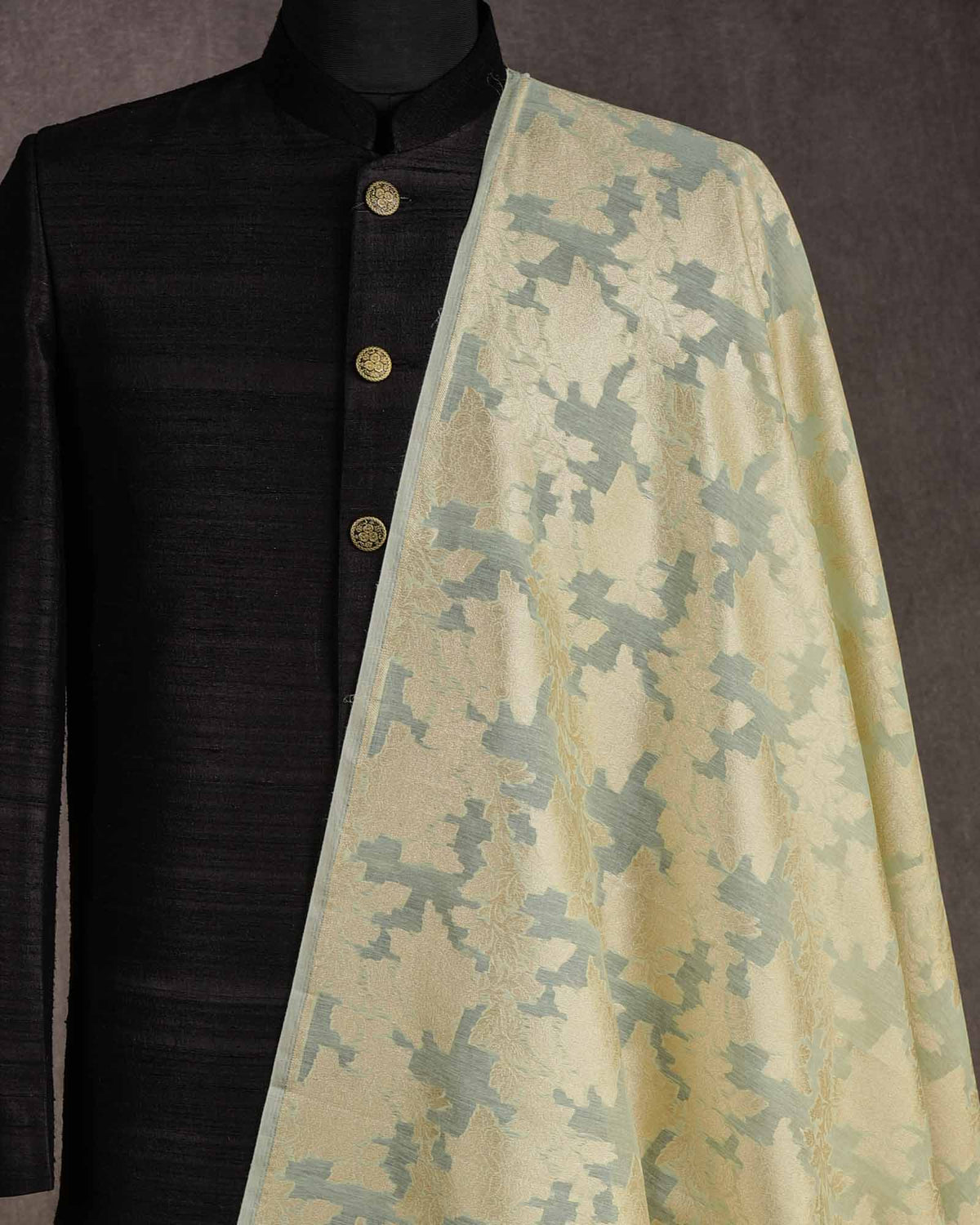 Green Gold Zari Floral Jaal Cutwork Brocade Handwoven Cotton Silk Banarasi Fabric-HolyWeaves