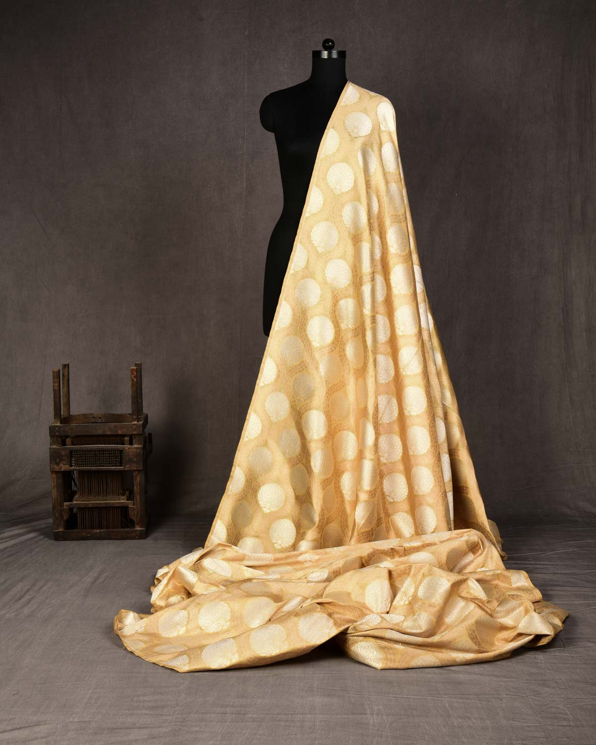 Beige Banarasi Sona-Rupa Alfi (अल्फ़ी) Cutwork Brocade Handwoven Dupion Silk Fabric-HolyWeaves