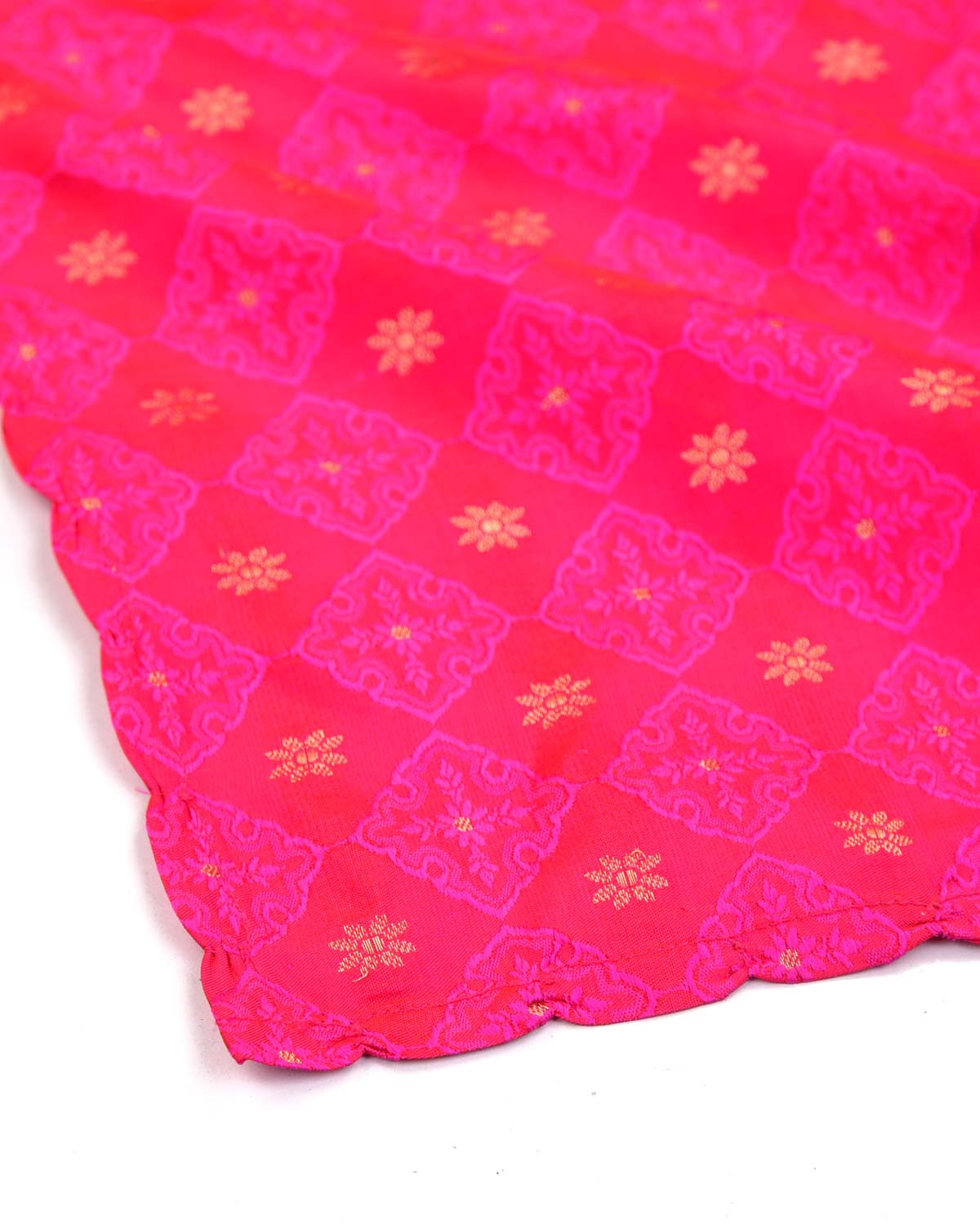 Shot Pink Red Geometric Grids Tanchoi Brocade Handwoven Silk Pocket Square for Men with Scallop Hand-Hemming-HolyWeaves