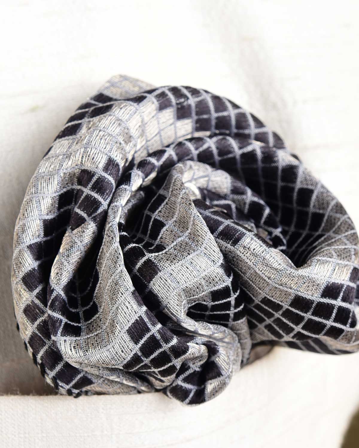Gray Chequered Diagonal Stripes Brocade Handwoven Silk Pocket Square for Men with Spiral Hand-Hemming-HolyWeaves