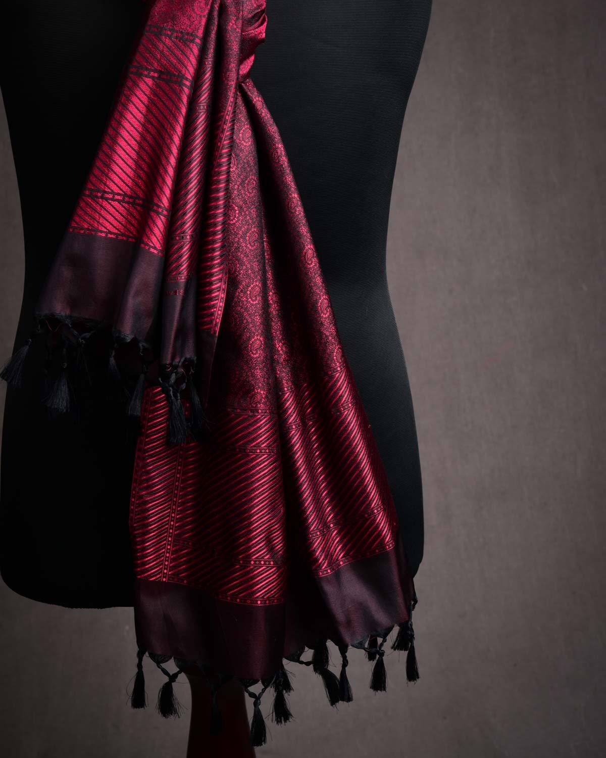 Midnight Maroon Banarasi Paisley Tanchoi Handwoven Silk Scarf 72"x21"-HolyWeaves