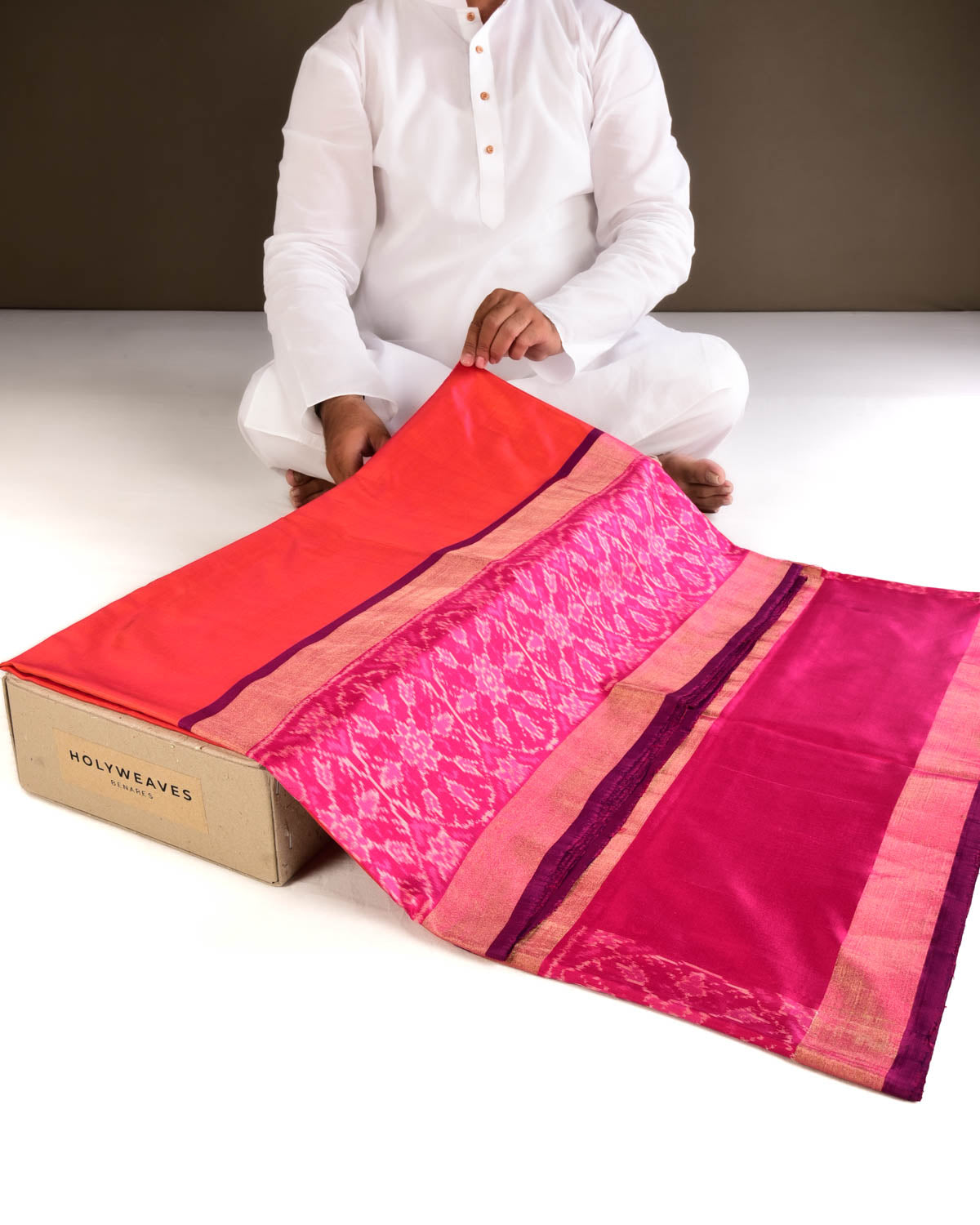 Shot Orange-Pink Handwoven Silk Chaabdi Pochampally Saree - By HolyWeaves, Benares