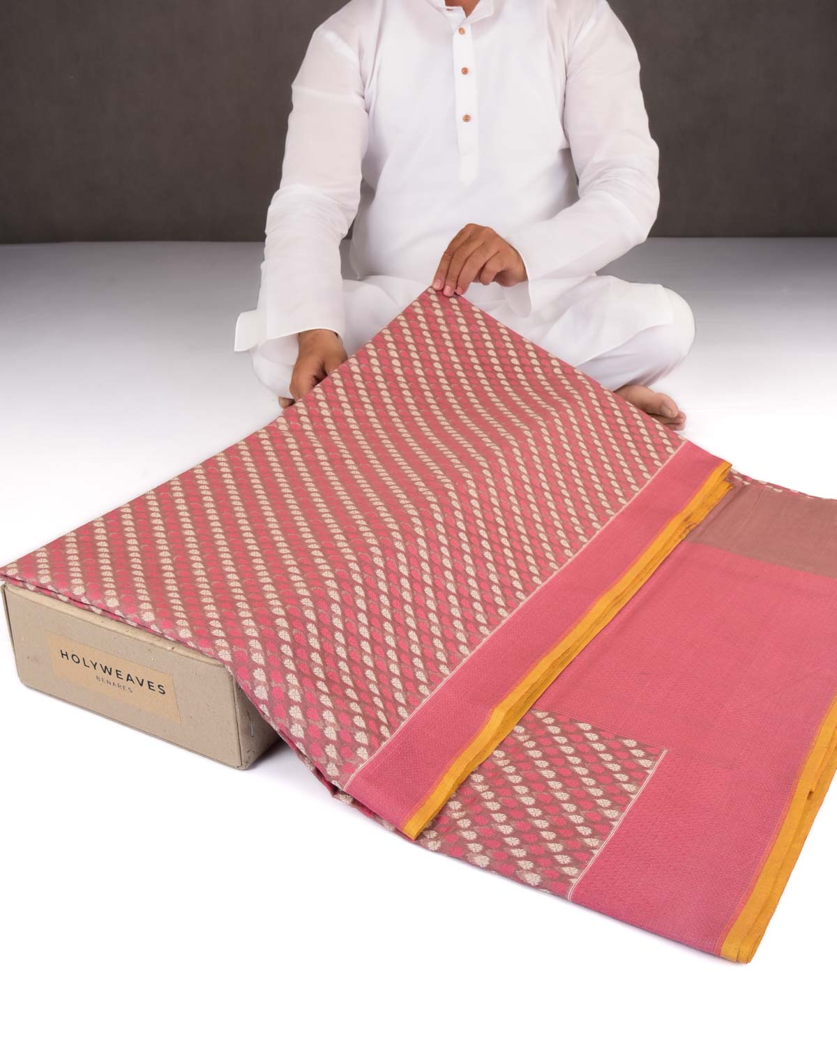 Redwood Banarasi Maheen Resham & Gold Zari Ghani Buti Cutwork Brocade Handwoven Cotton Silk Saree-HolyWeaves