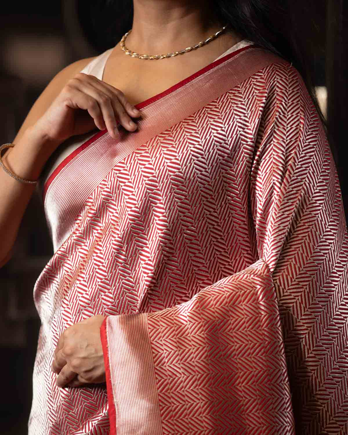 Red Banarasi Chequered Herring Bone Silver Zari Brocade Handwoven Katan Silk Saree - By HolyWeaves, Benares