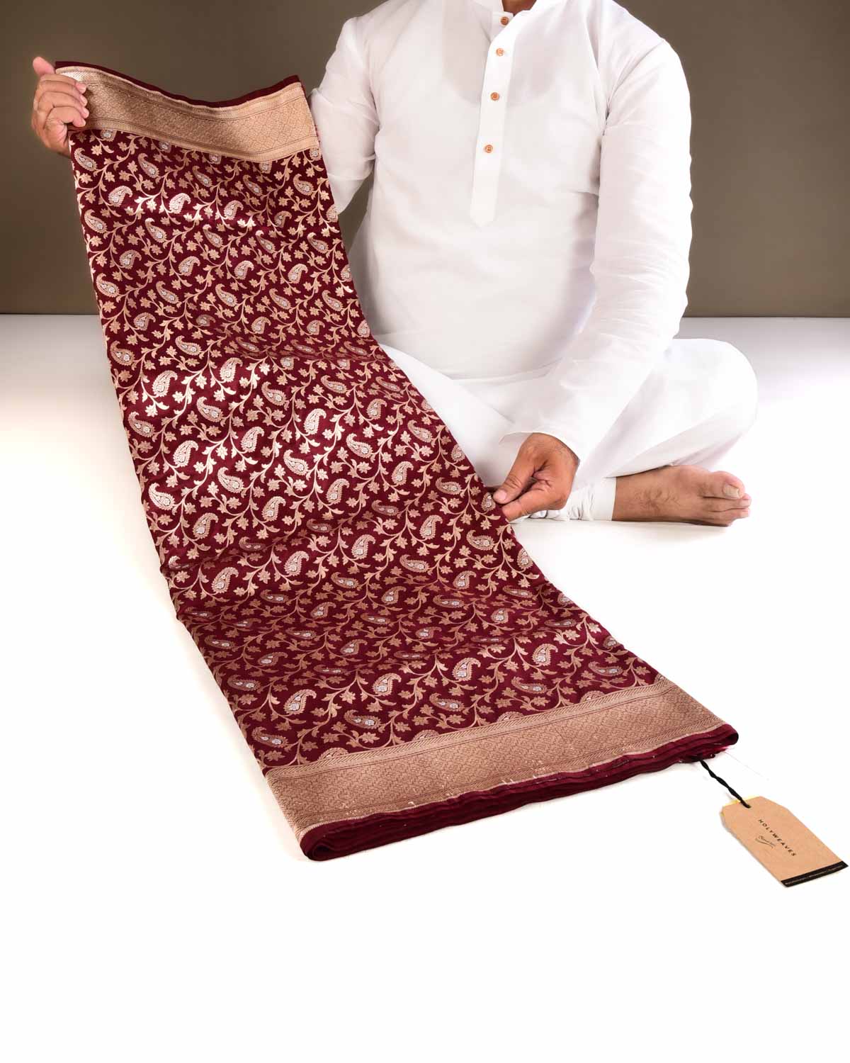 Maroon Banarasi Alfi Sona Rupa Paisley Jaal Cutwork Brocade Handwoven Katan Silk Saree - By HolyWeaves, Benares