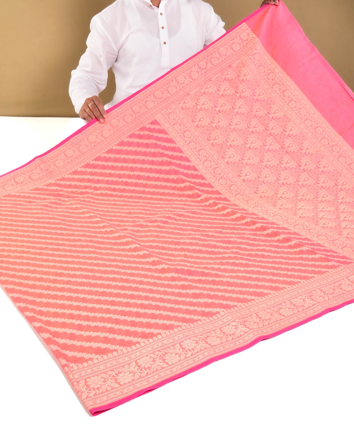 Pink Banarasi Resham Diagonal Aada Cutwork Brocade Woven Art Cotton Silk Saree - By HolyWeaves, Benares