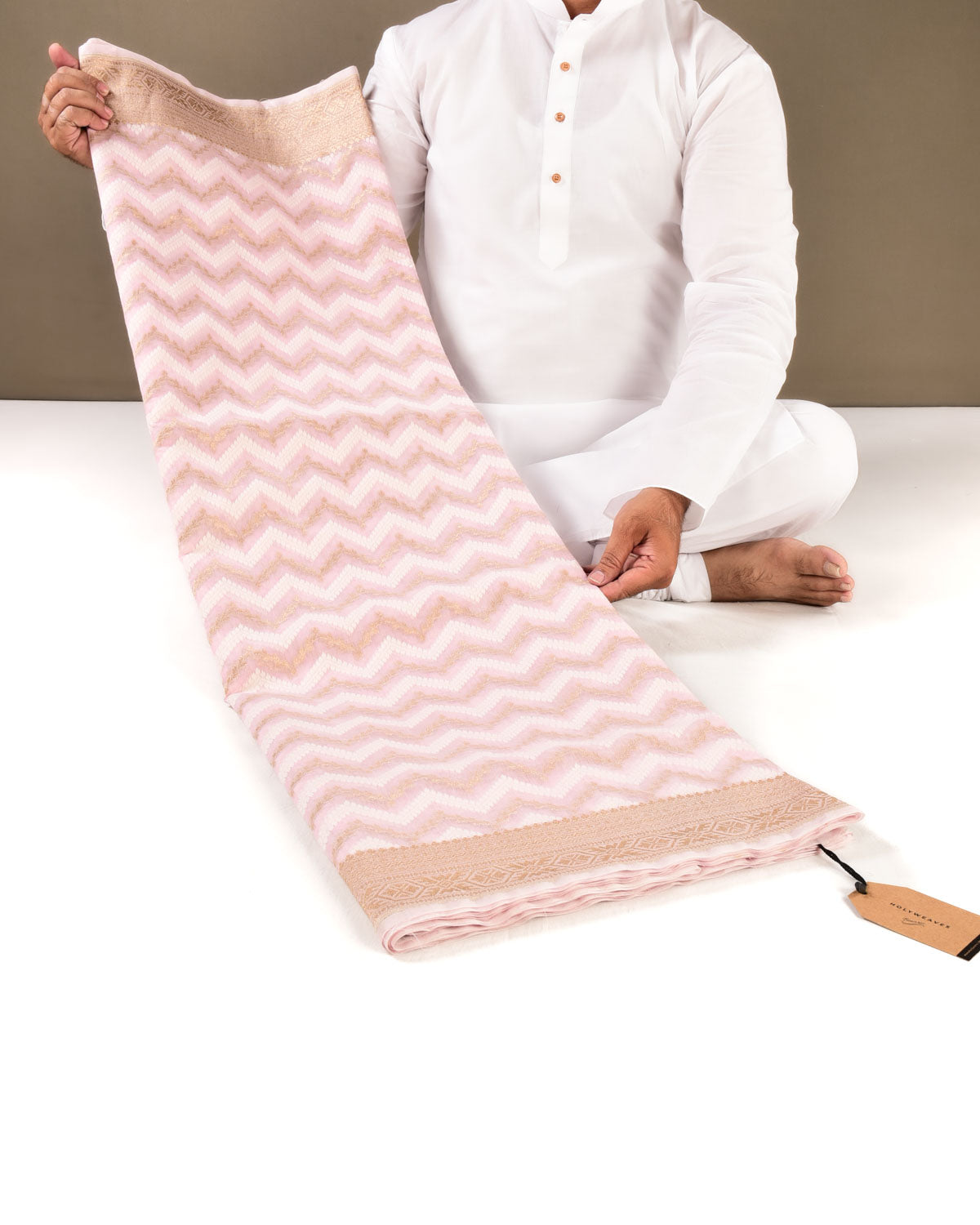 Pink Banarasi Alfi Zig Zag Cutwork Brocade Handwoven Cotton Silk Saree - By HolyWeaves, Benares