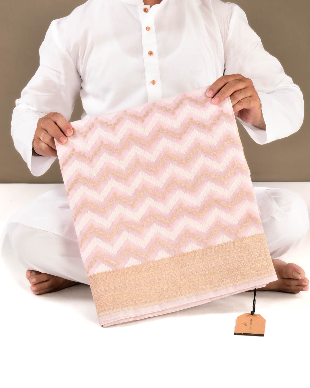 Pink Banarasi Alfi Zig Zag Cutwork Brocade Handwoven Cotton Silk Saree - By HolyWeaves, Benares