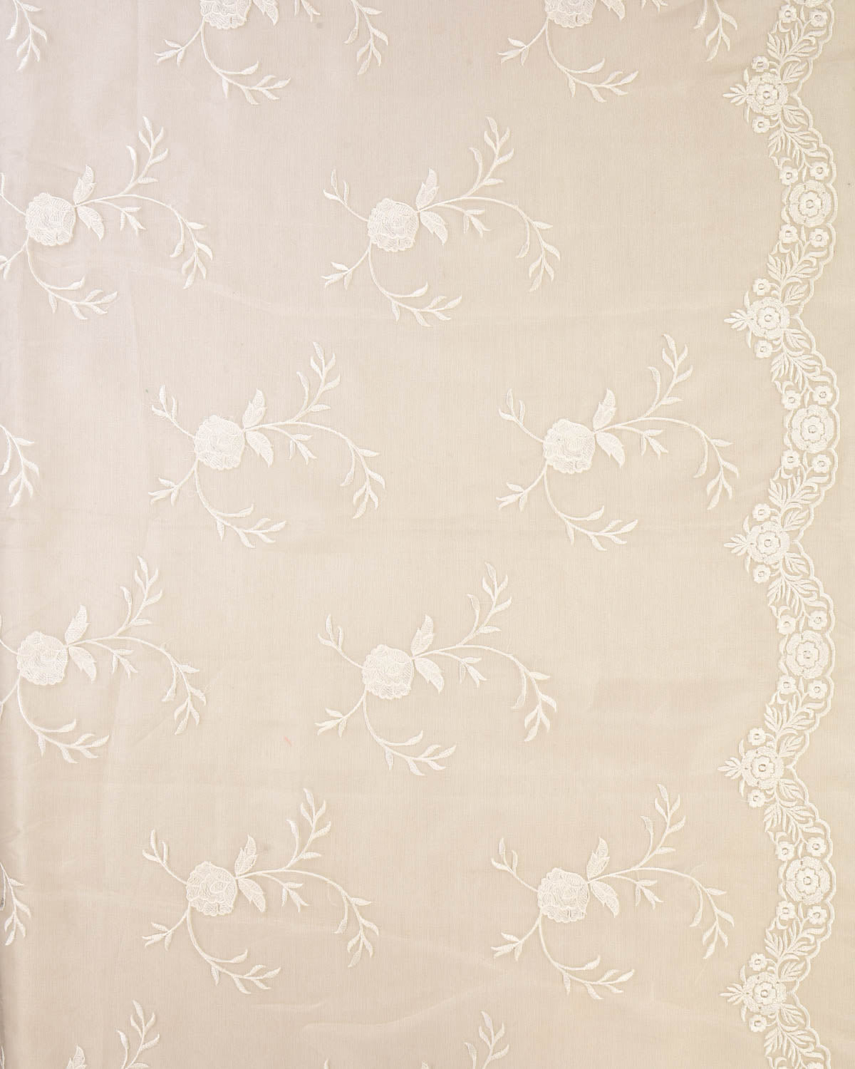 White Banarasi Resham Floral Jaal Embroidered Kora Silk Saree-HolyWeaves