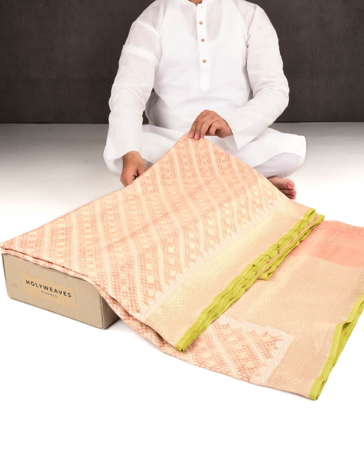 Metallic Peach Banarasi Diagonal Aada Ghani Buti Rasham Zari Alfi Cutwork Brocade Handwoven Kora Tissue Saree-HolyWeaves