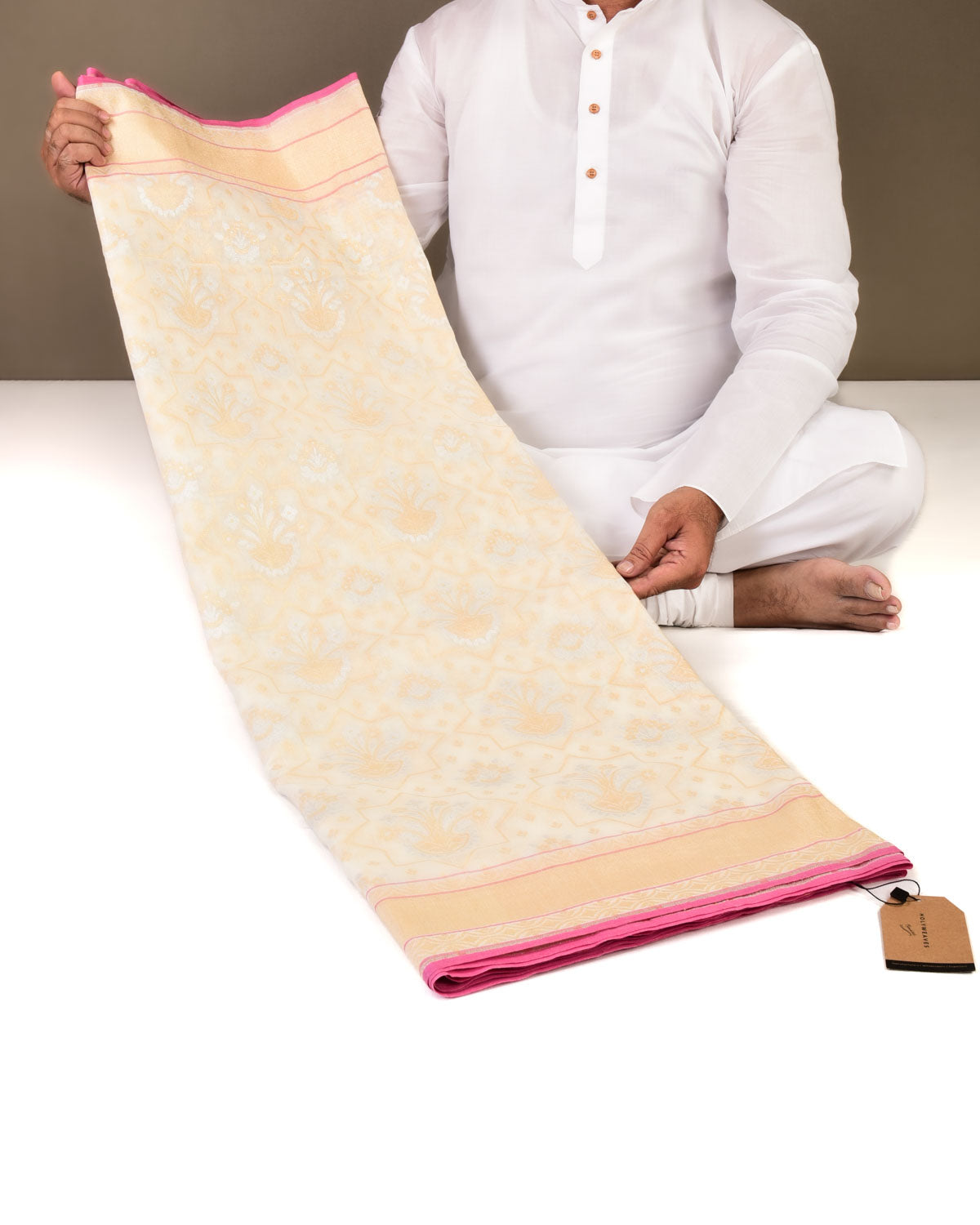 White Banarasi Ektara Sona Rupa Pauri Cutwork Brocade Handwoven Cotton Silk Saree-HolyWeaves