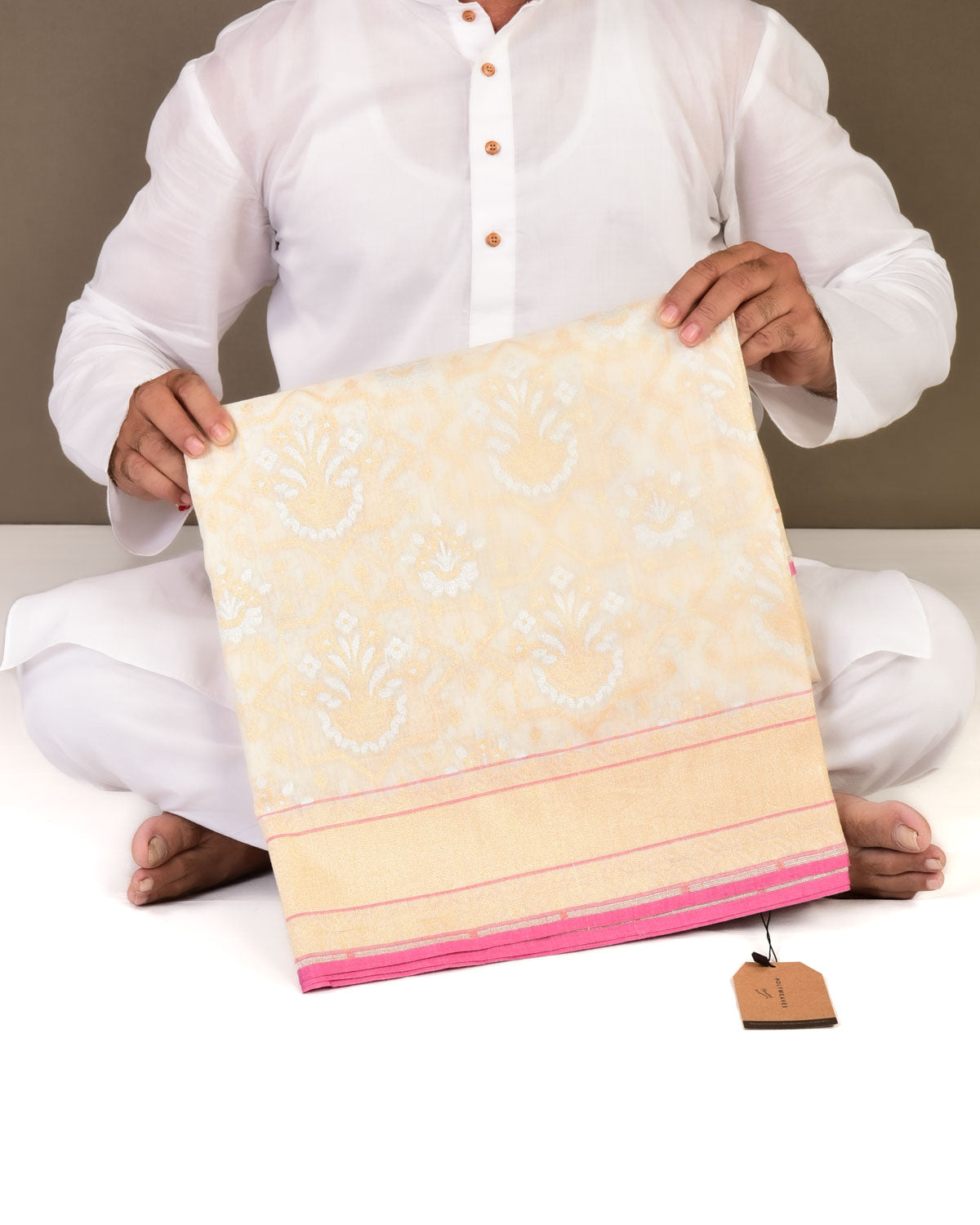 White Banarasi Ektara Sona Rupa Pauri Cutwork Brocade Handwoven Cotton Silk Saree-HolyWeaves