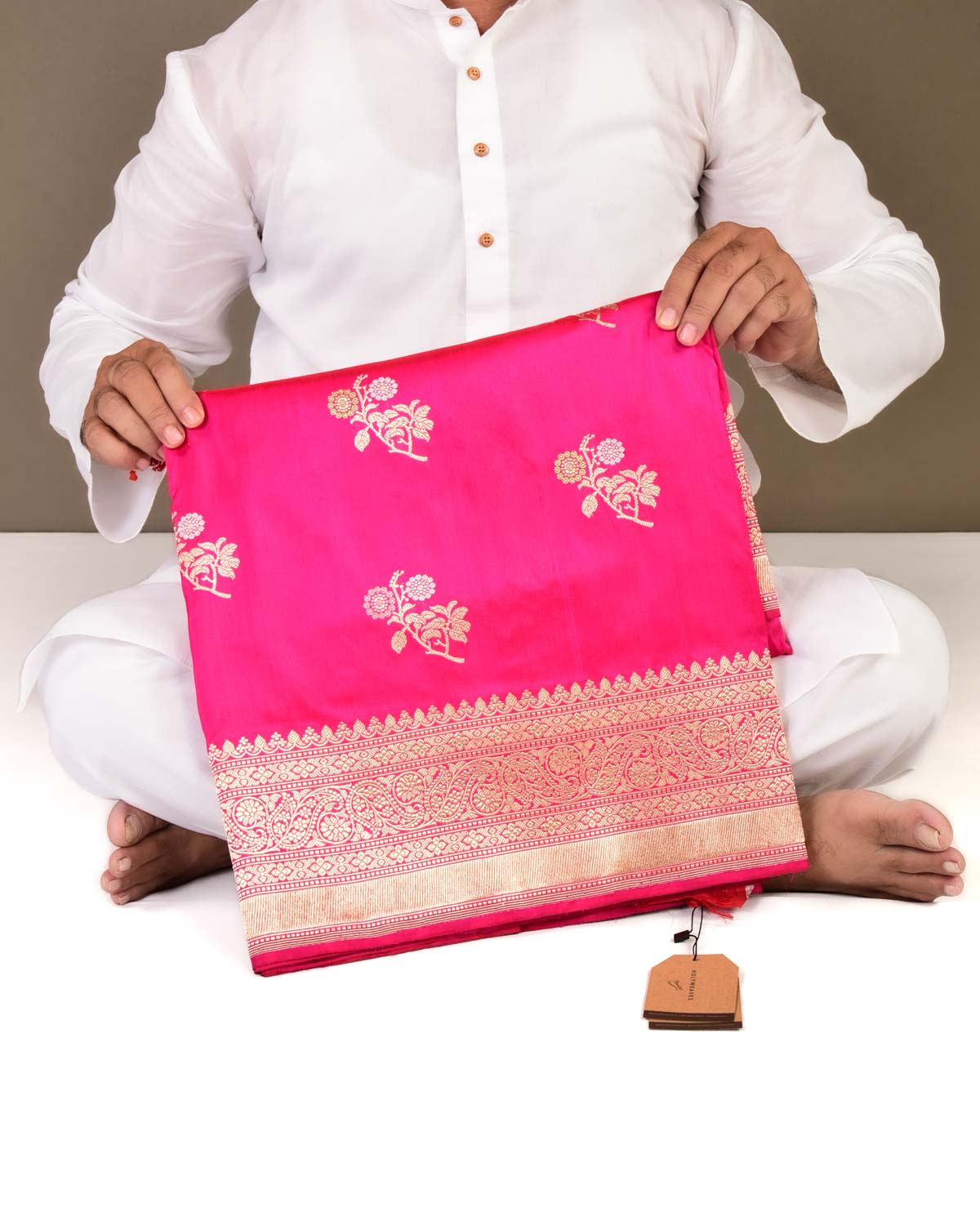 Pink-Red Banarasi Gold & Silver Zari Floral Buta Kadhuan Brocade Handwoven Katan Silk Saree-HolyWeaves