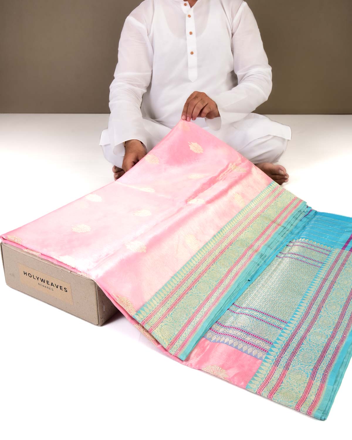 Metallic Pink Banarasi Gold Zari Buta Kadhuan Brocade Handwoven Kora Tissue Saree-HolyWeaves