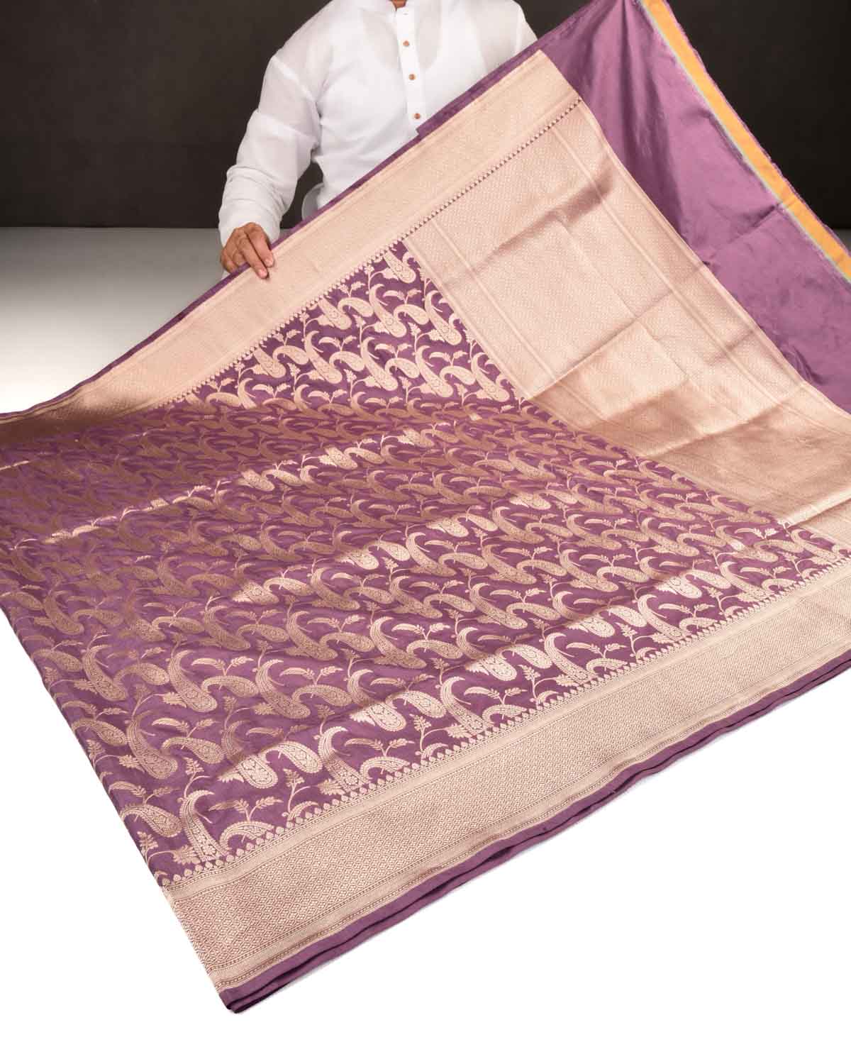 Mauve Banarasi Gold Zari Paisley Jaal Cutwork Brocade Handwoven Katan Silk Saree-HolyWeaves