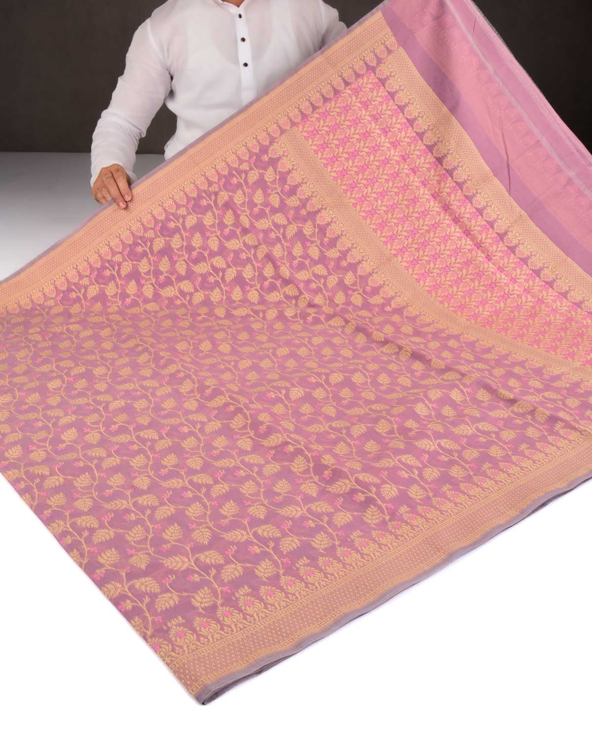 Mauve Banarasi Resham Leaf Jaal Cutwork Brocade Woven Art Cotton Silk Saree-HolyWeaves
