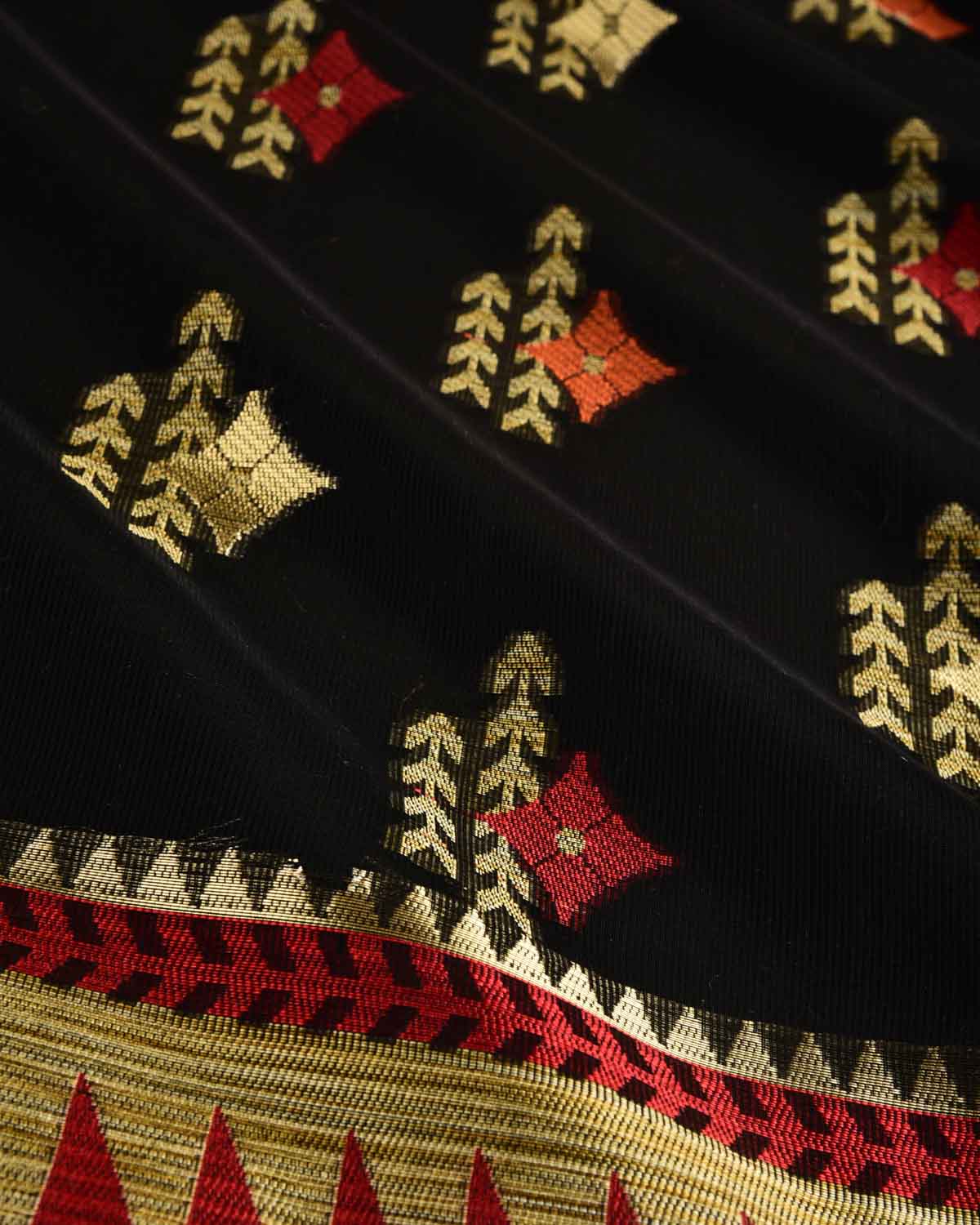 Black Banarasi Geometric Buta Cutwork Brocade Woven Art Cotton Silk Saree-HolyWeaves