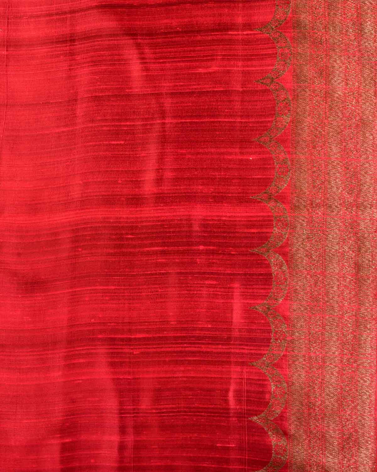 Gray Banarasi Antique Zari Buti & Scallop Border Kadhuan Brocade Handwoven Raw Silk Saree with Red Contrast Blouse-HolyWeaves