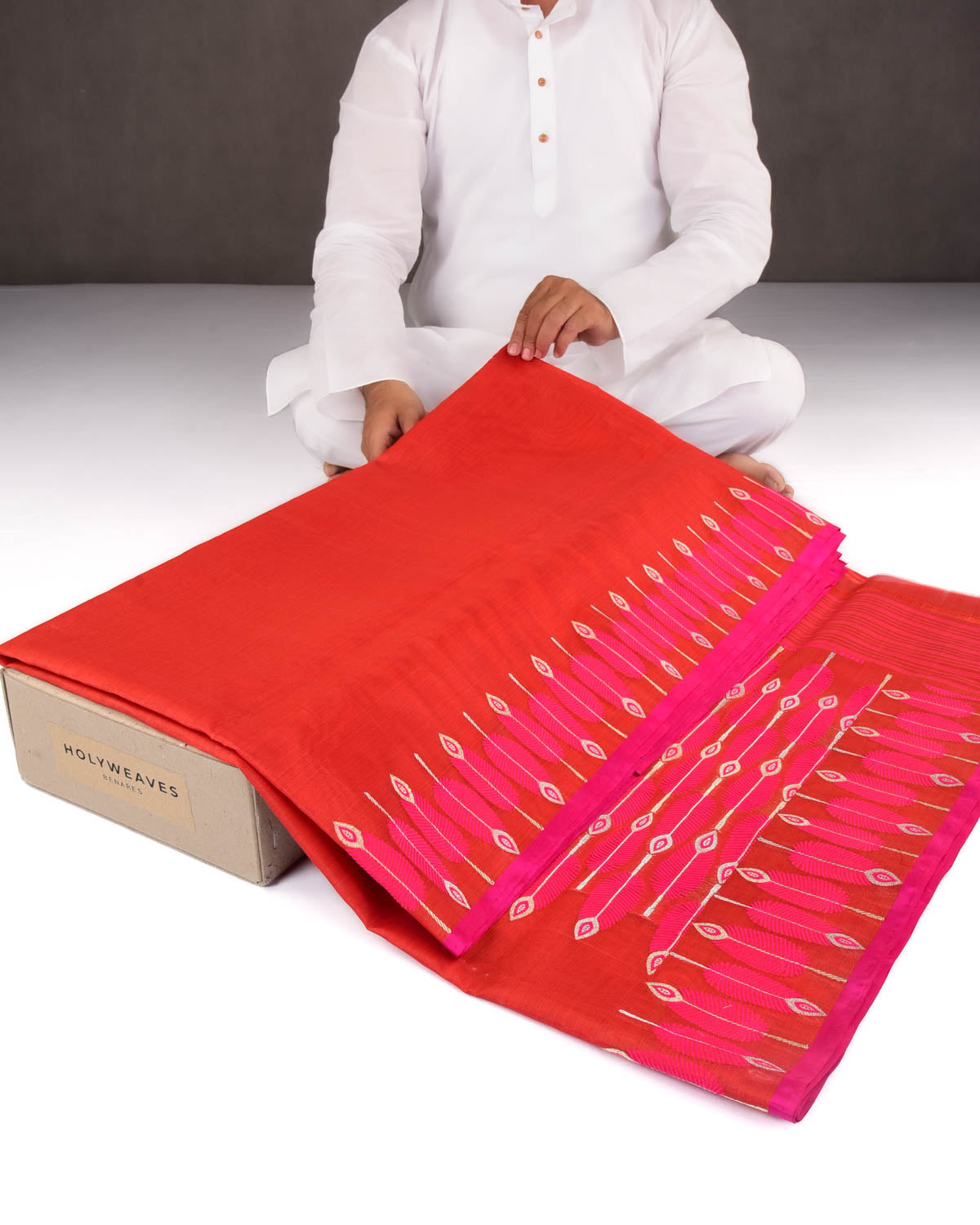 Red Banarasi Fuchsia Pink Feather Border Kadhuan Brocade Handwoven Kora Silk Saree-HolyWeaves