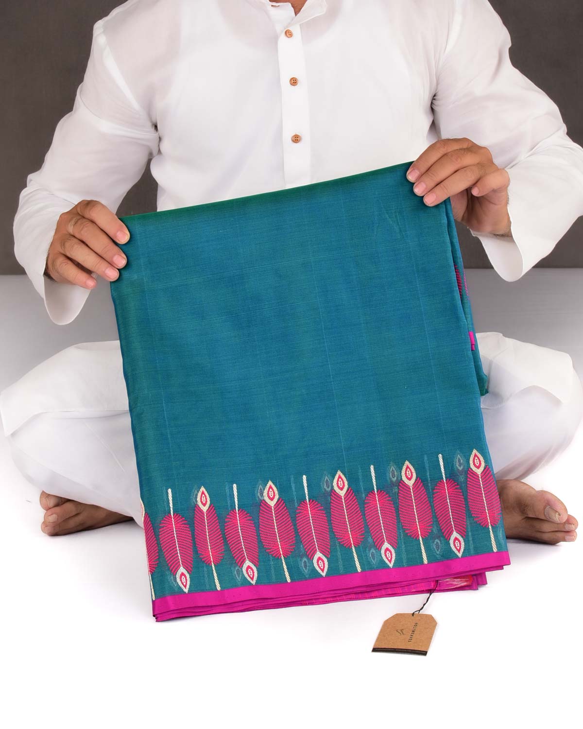 Shot Blue-Green Banarasi Fuchsia Pink Feather Border Kadhuan Brocade Handwoven Kora Silk Saree