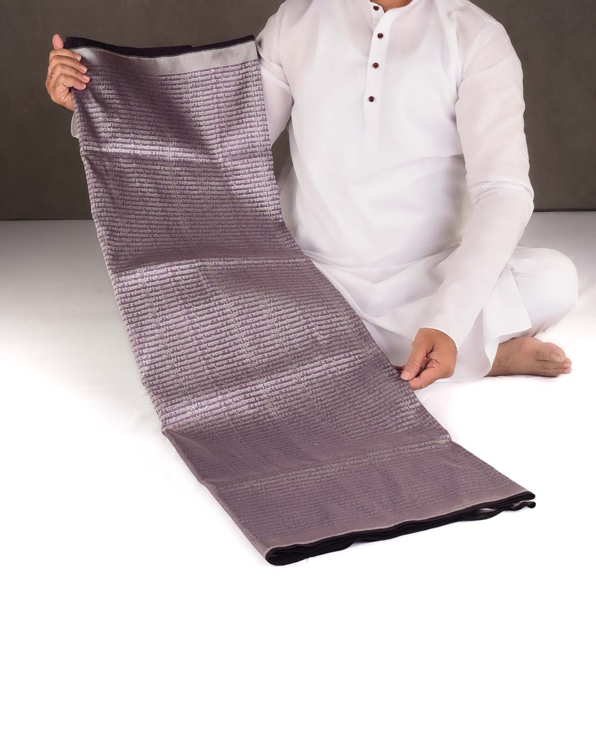 Shot Mauve Zari Geeta Shlok 2.47 Brocade Handwoven Katan Silk Banarasi Saree-HolyWeaves
