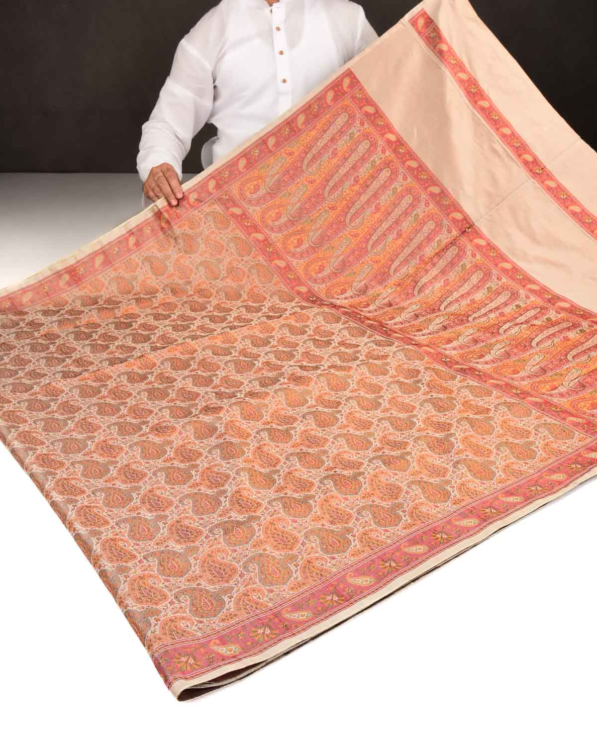 Beige Banarasi Paisley Tehri Jamawar Handwoven Katan Silk Saree-HolyWeaves