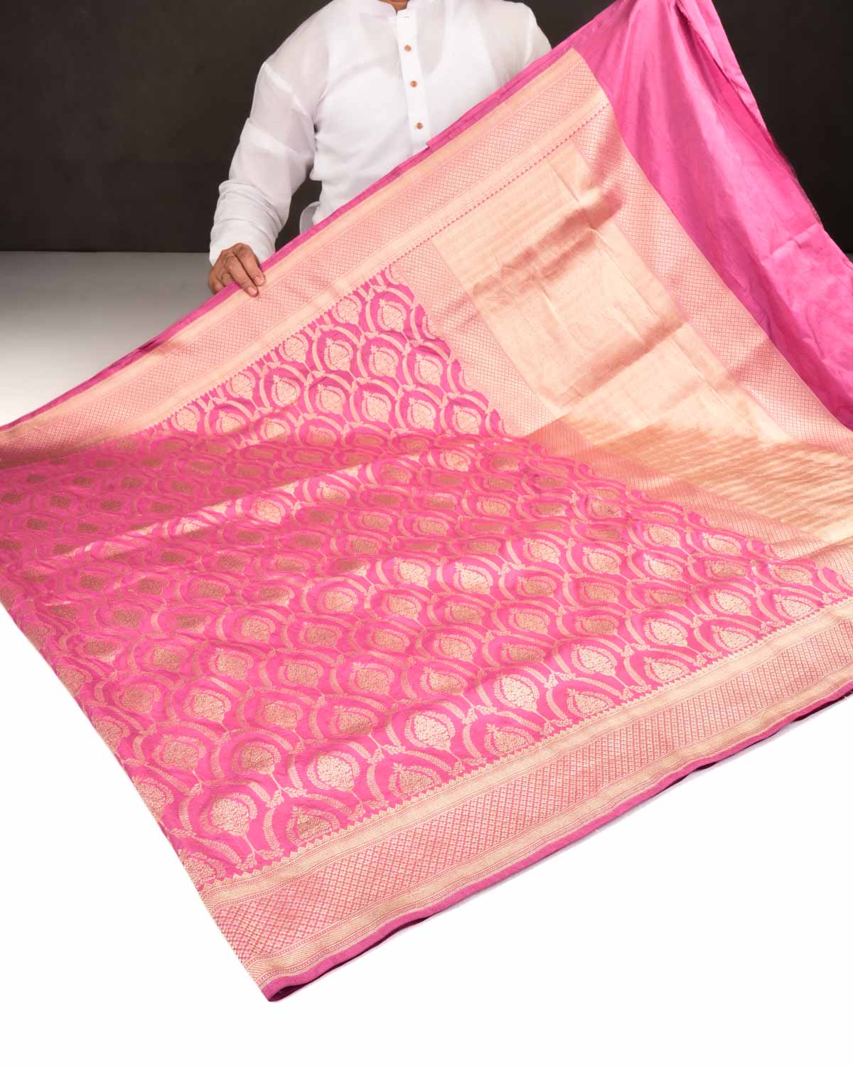 Pink Banarasi Gold Zari Classic Jaal Cutwork Brocade Handwoven Katan Silk Saree-HolyWeaves
