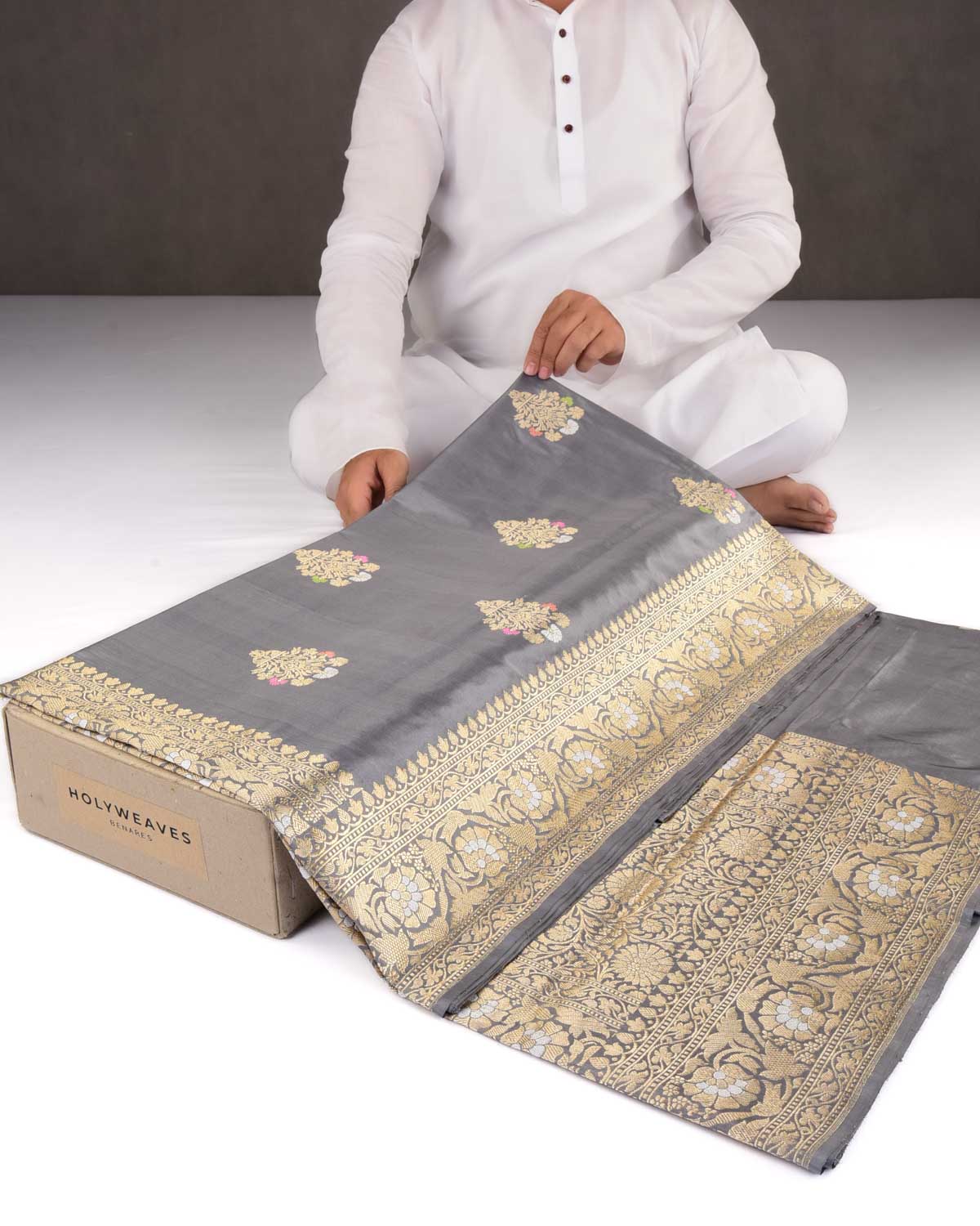 Gray Banarasi Gold Zari Meenekari Buta Kadhuan Brocade Handwoven Katan Silk Saree-HolyWeaves