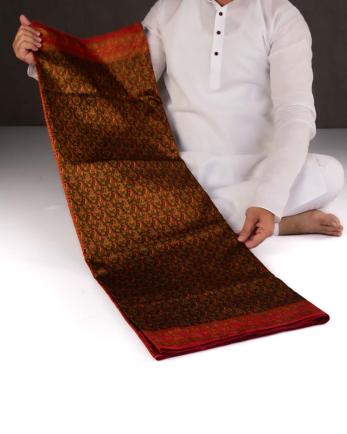 Black Banarasi Multi-Color Resham Paisley Jamawar Handwoven Katan Silk Saree-HolyWeaves