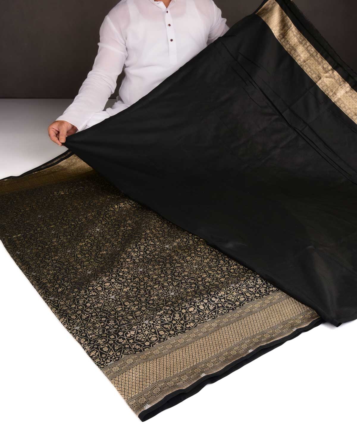 Black Gold Zari Brocade Handwoven Katan Silk Banarasi Saree-HolyWeaves
