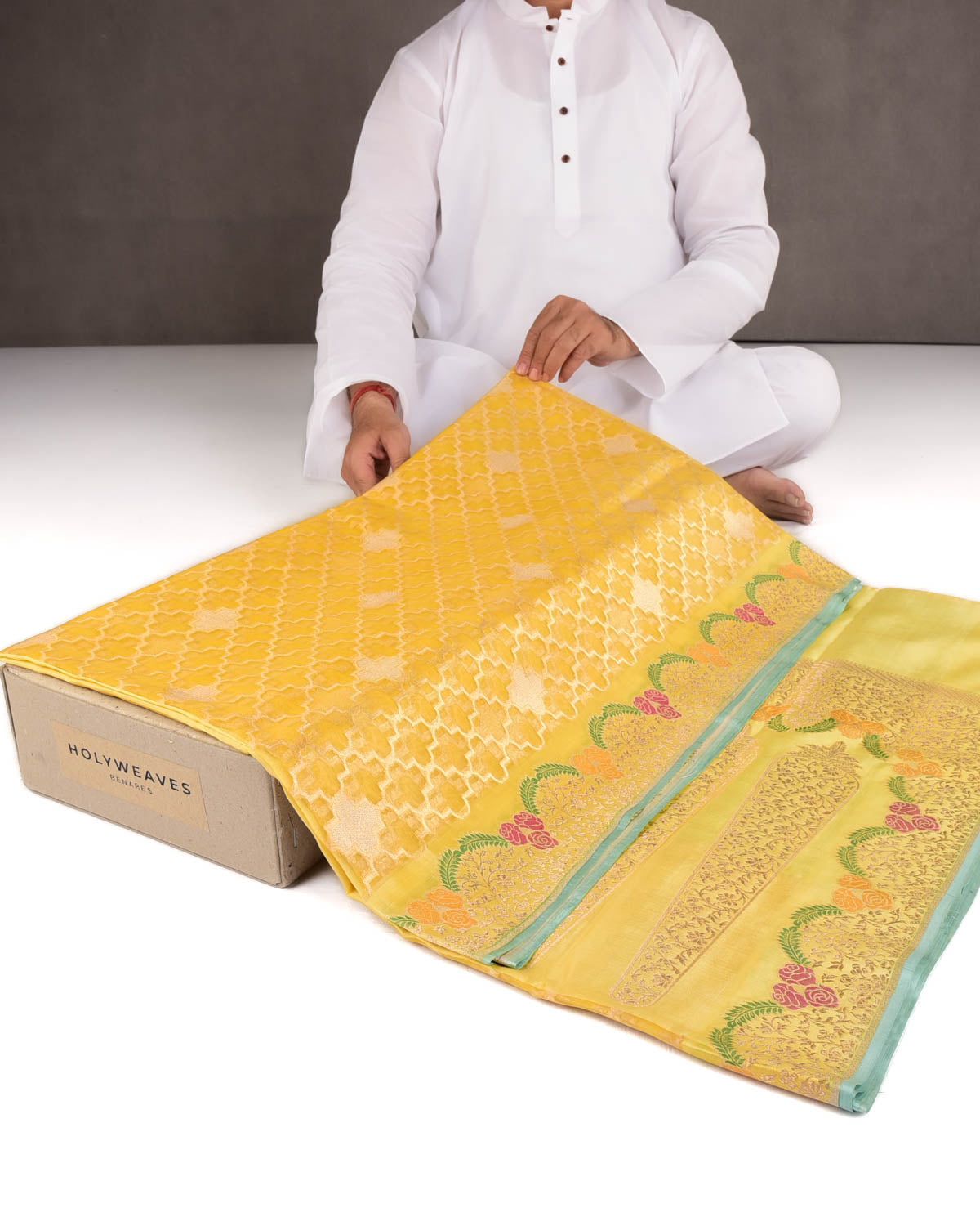 Yellow Gold Zari Cutwork Brocade Handwoven Kora Silk Banarasi Saree with Satin Meenekari Border Pallu-HolyWeaves