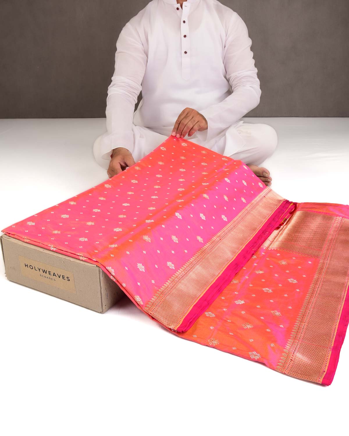 Shot Peach Gold & Silver Zari Bachcha Buti Kadhuan Brocade Handwoven Katan Silk Banarasi Saree-HolyWeaves