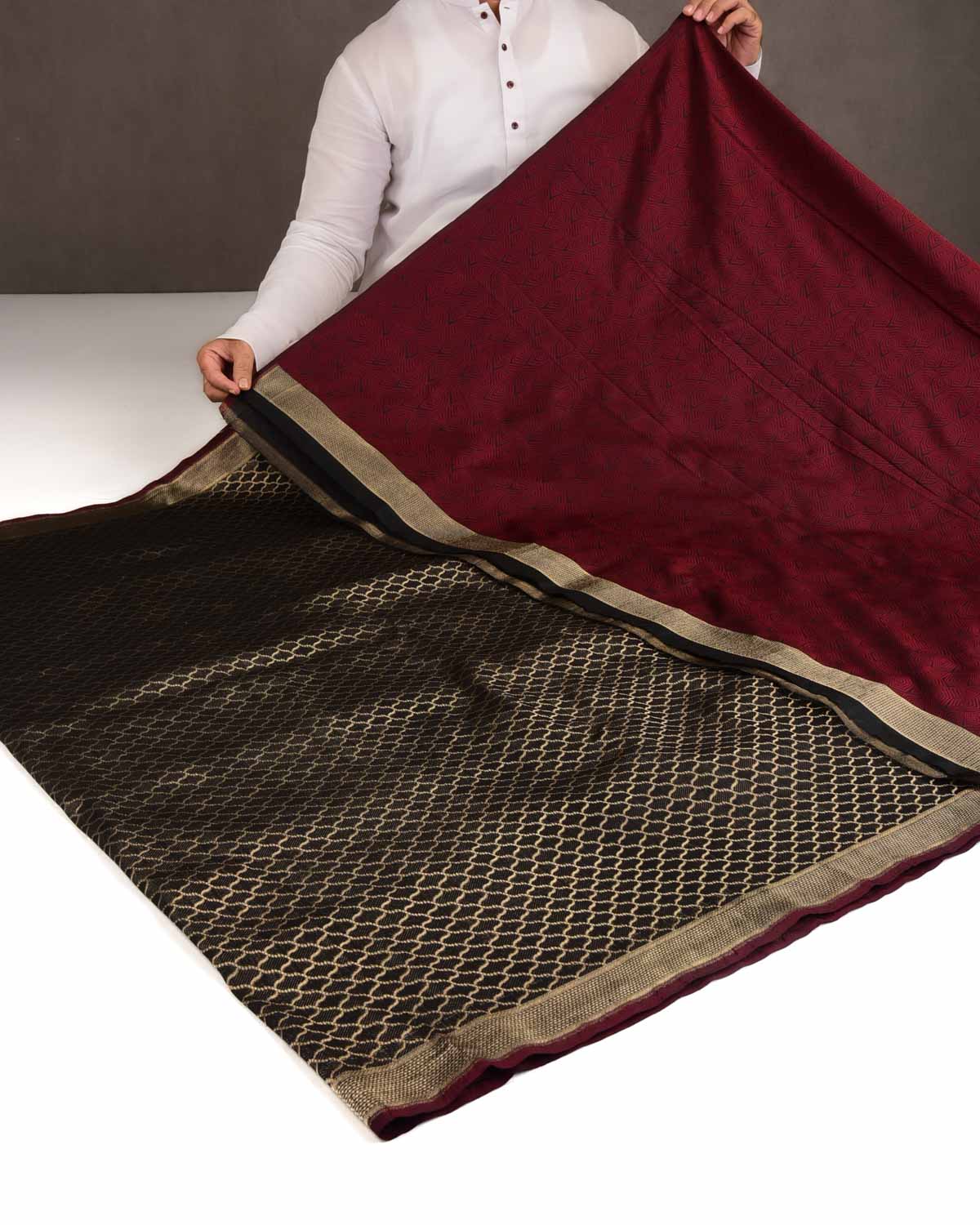 Metallic Black Moroccon Grids Brocade Handwoven Katan Silk Banarasi Saree-HolyWeaves
